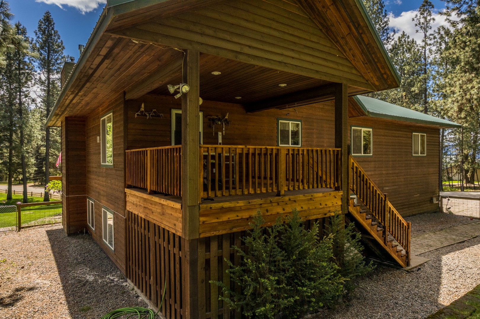 Moyie Springs, Idaho, 83845, United States, 4 Bedrooms Bedrooms, ,3 BathroomsBathrooms,Residential,For Sale,2033523