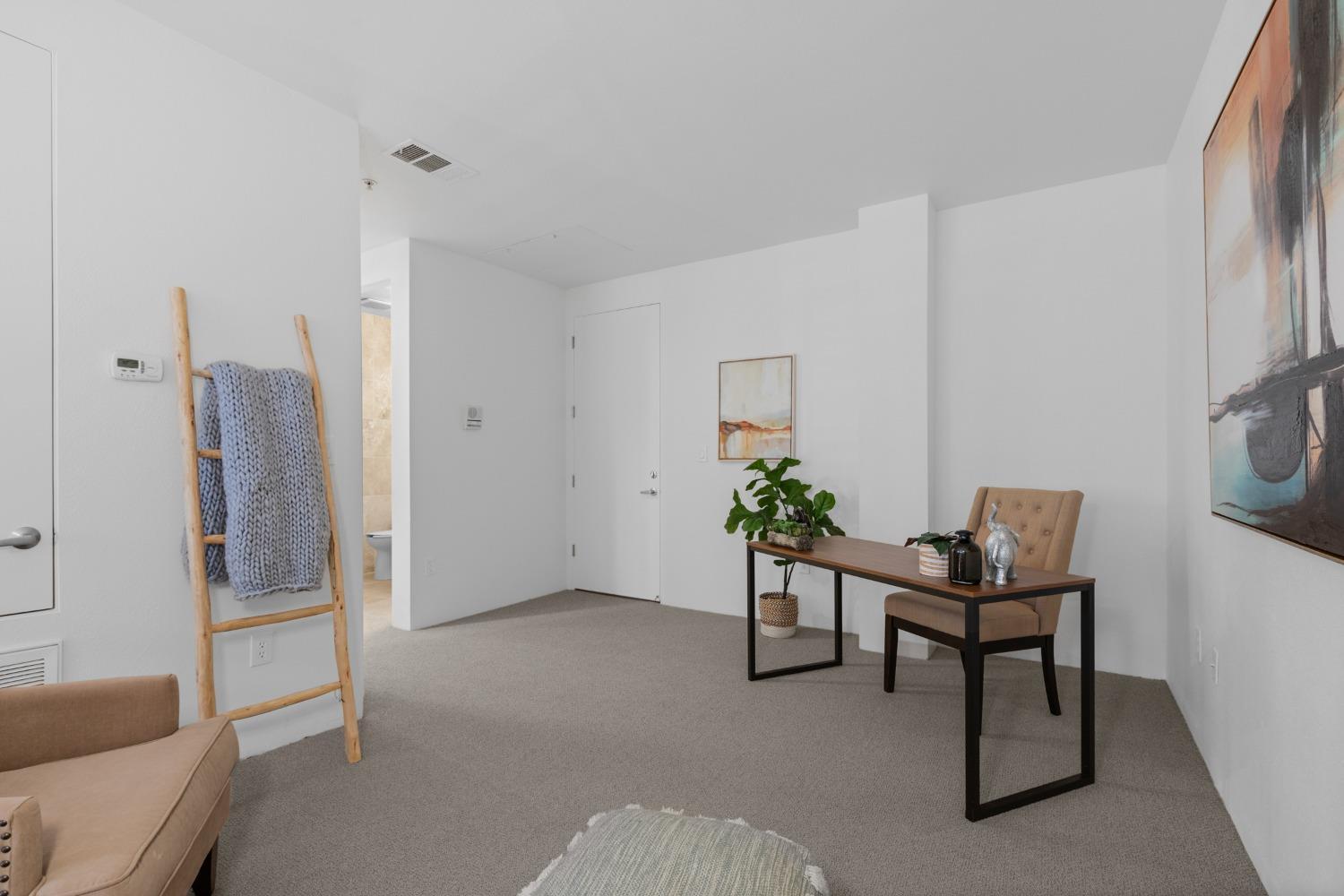 Sacramento, California, 95811, United States, 2 Bedrooms Bedrooms, ,2 BathroomsBathrooms,Residential,For Sale,1942106