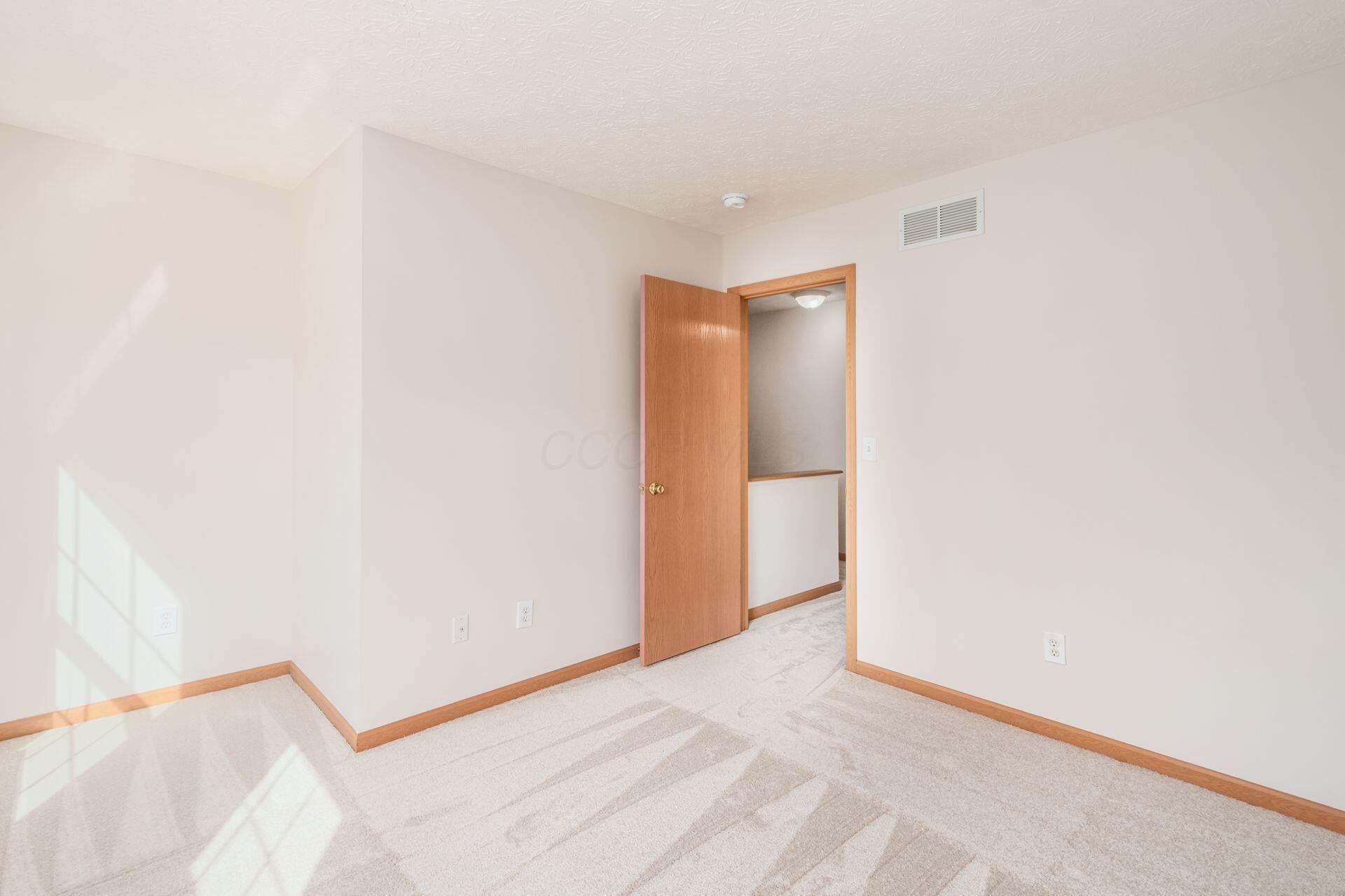  5515 Glenchester Drive - 物件實景
