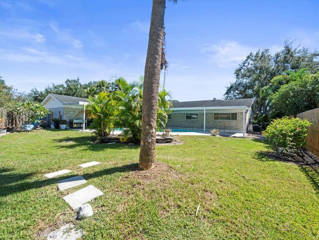 Tampa, Florida, 33618, United States, 4 Bedrooms Bedrooms, ,2 BathroomsBathrooms,Residential,For Sale,1966497