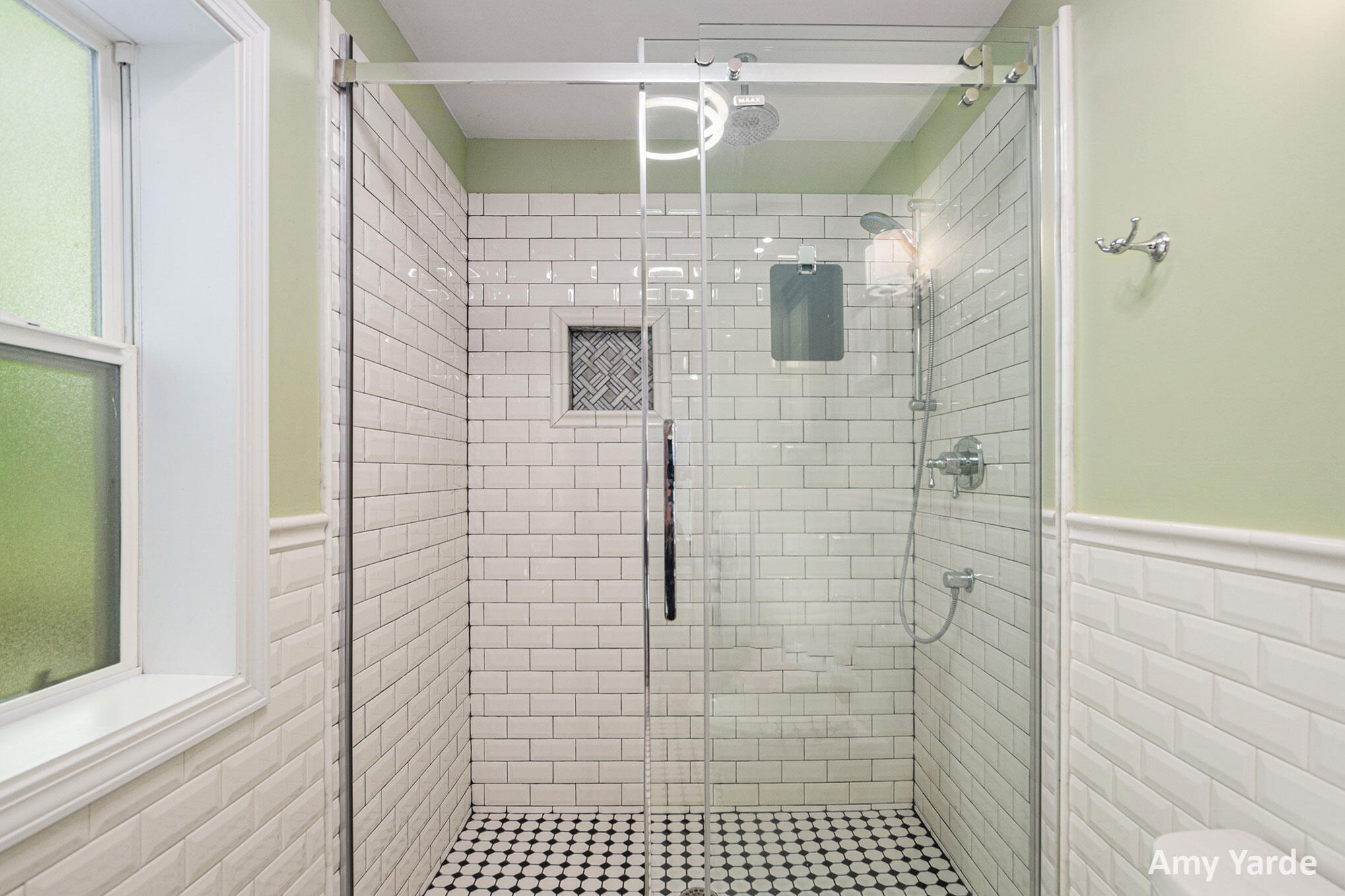 Saugatuck, Michigan, 49453, United States, 2 Bedrooms Bedrooms, ,2 BathroomsBathrooms,Residential,For Sale,1897560