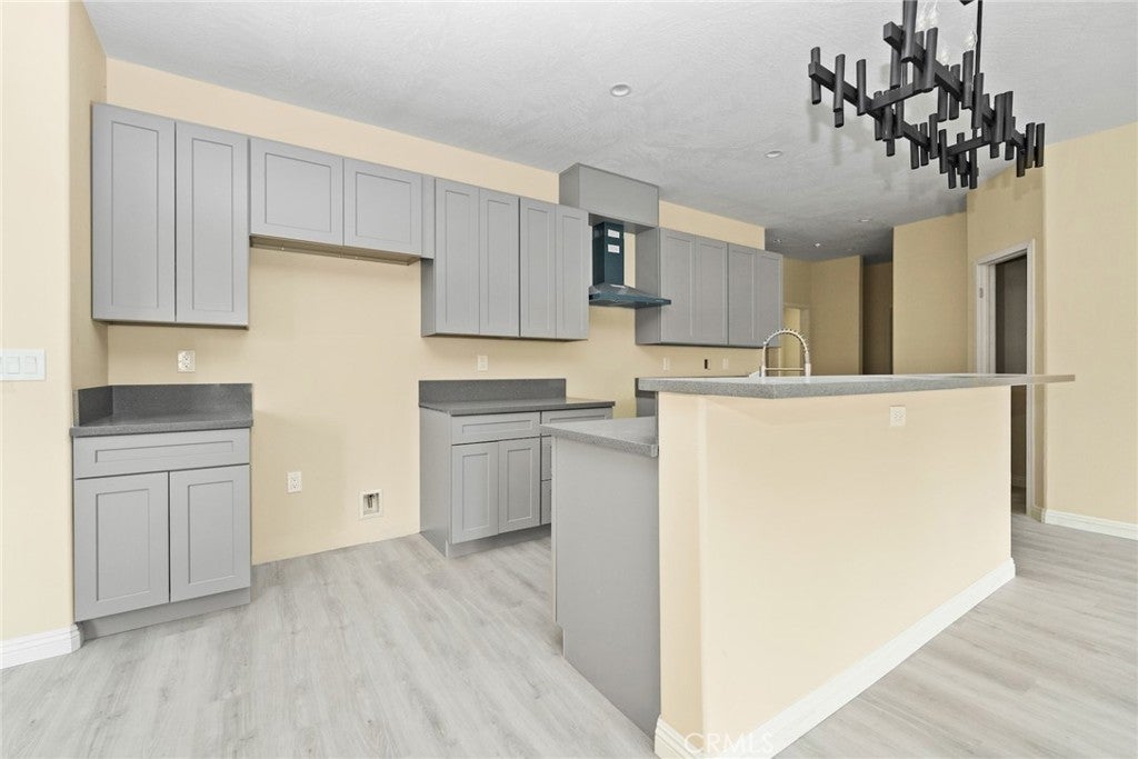 Victorville, California, 92392, United States, 4 Bedrooms Bedrooms, ,3 BathroomsBathrooms,Residential,For Sale,2036507