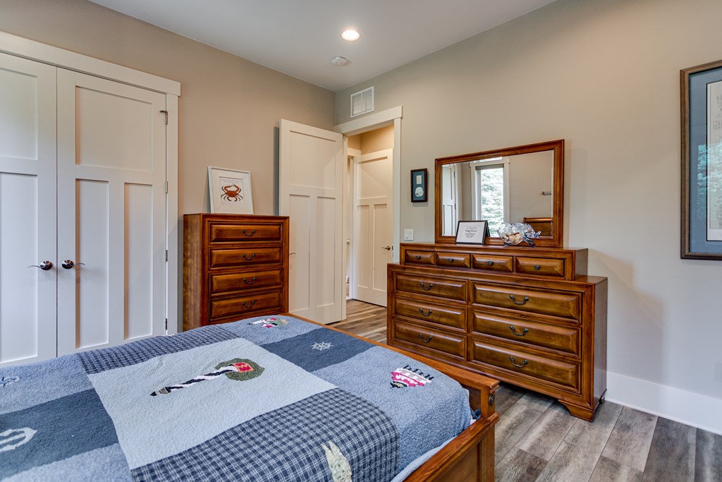 Sturgeon Bay, Wisconsin, 54235, United States, 3 Bedrooms Bedrooms, ,5 BathroomsBathrooms,Residential,For Sale,1941719