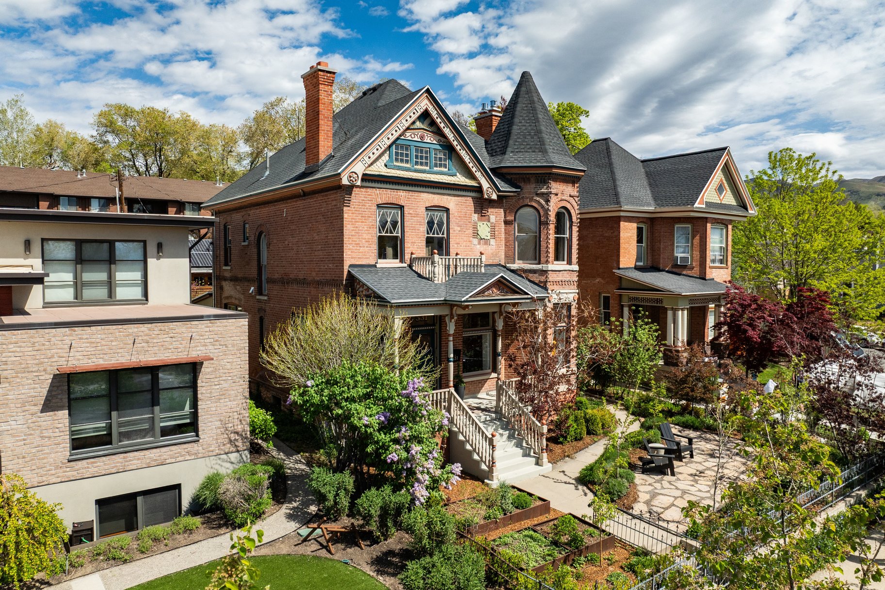 1892 Queen Anne Masterpiece in the Heart of the Avenues - 物件實景