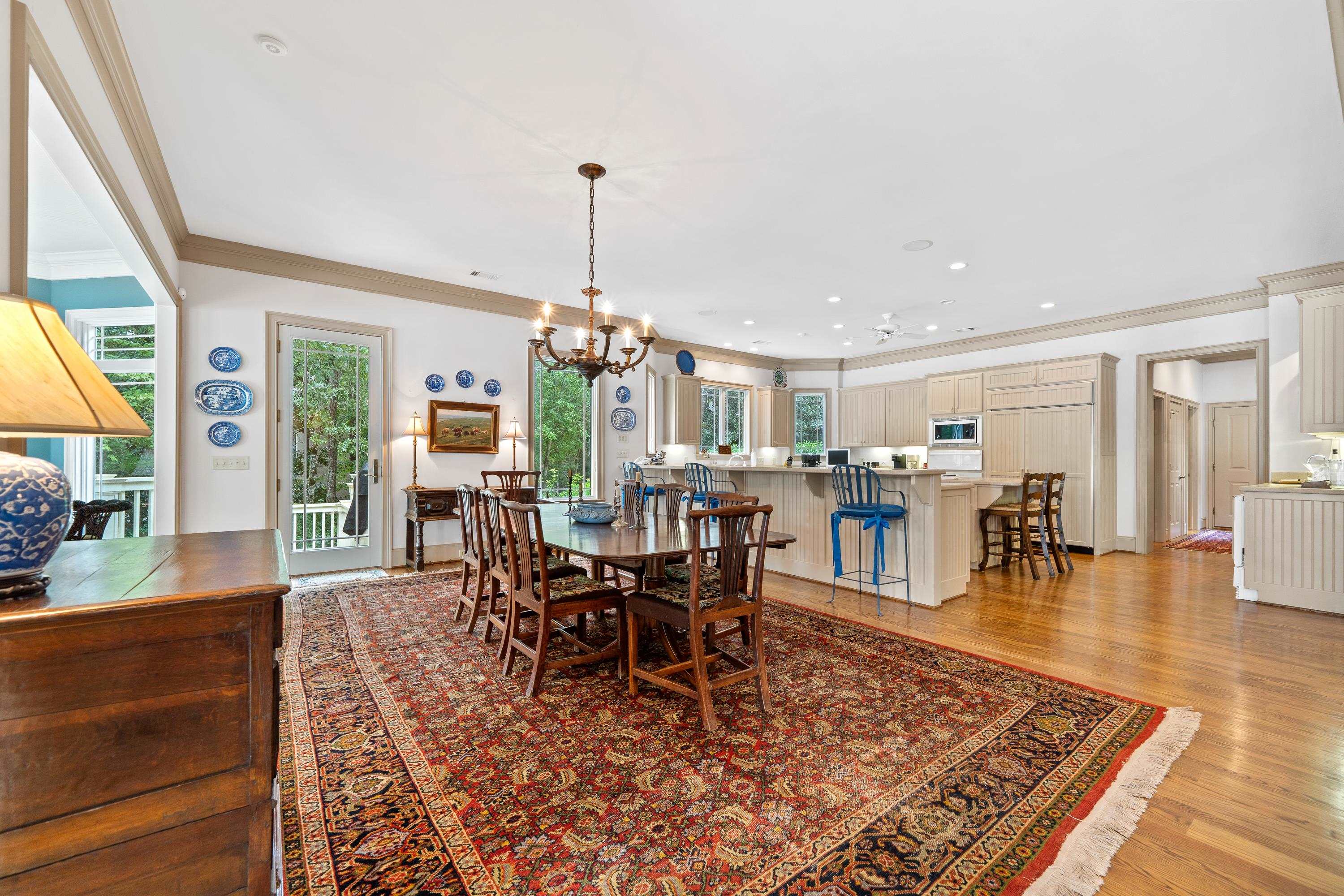 Greensboro, Georgia, 30642, United States, 7 Bedrooms Bedrooms, ,8 BathroomsBathrooms,Residential,For Sale,1984932