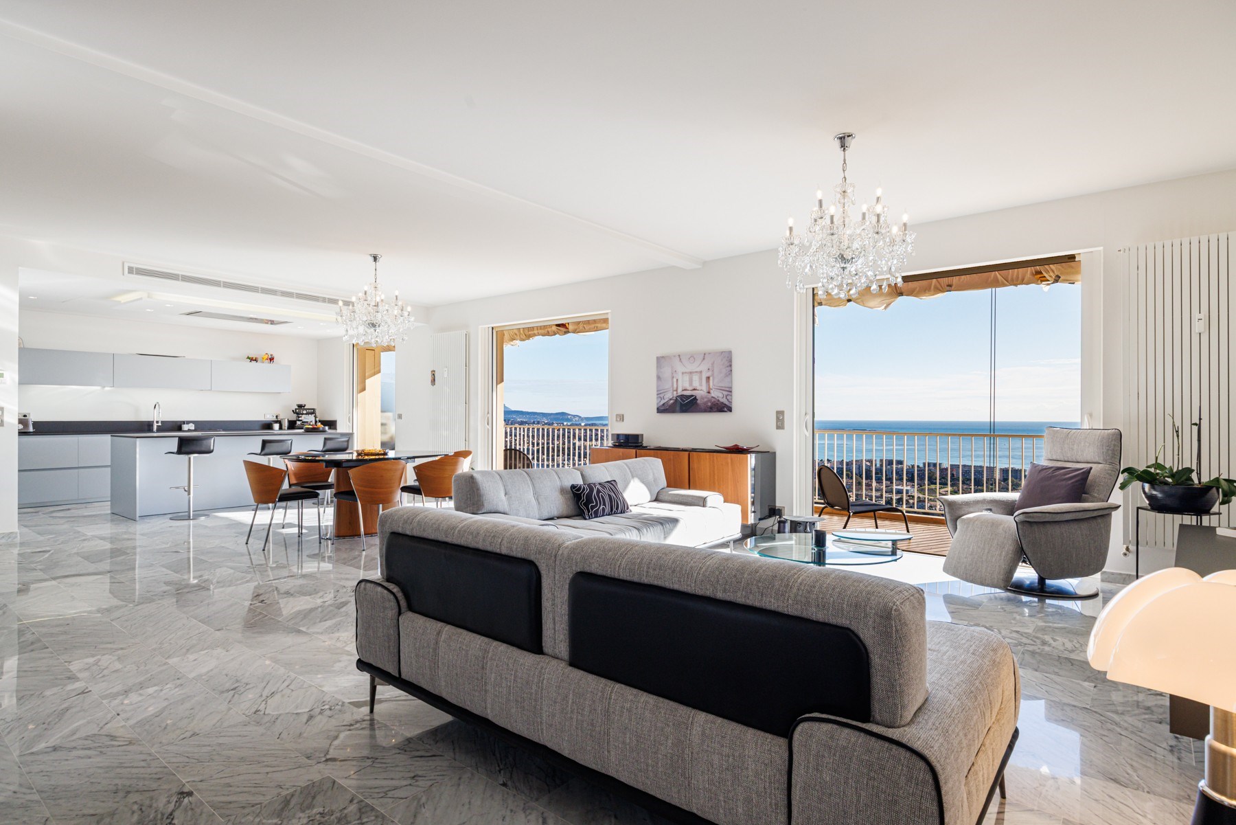  3-room penthouse with rooftop and sea view, Domaine du Loup, French Riviera - 物件實景