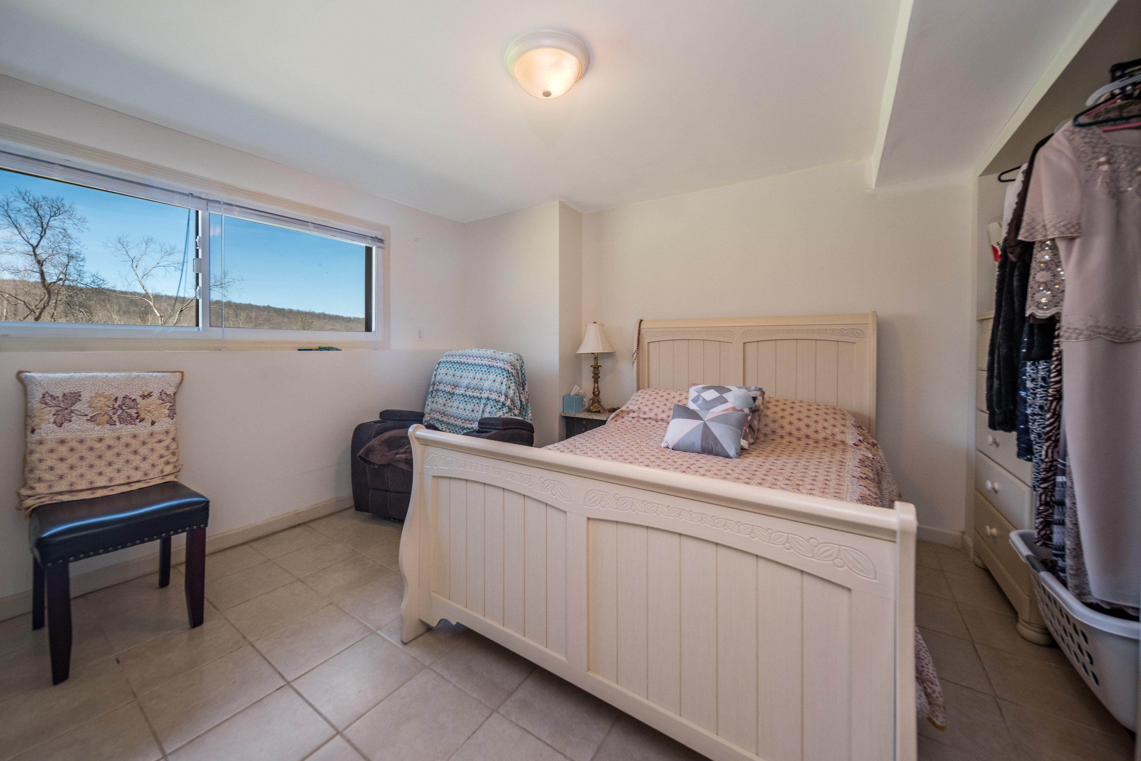  408-r Stage Coach Road - 物件實景