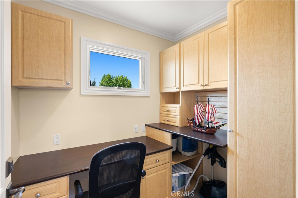 Newport Beach, California, 92660, United States, 5 Bedrooms Bedrooms, ,3 BathroomsBathrooms,Residential,For Sale,1846689