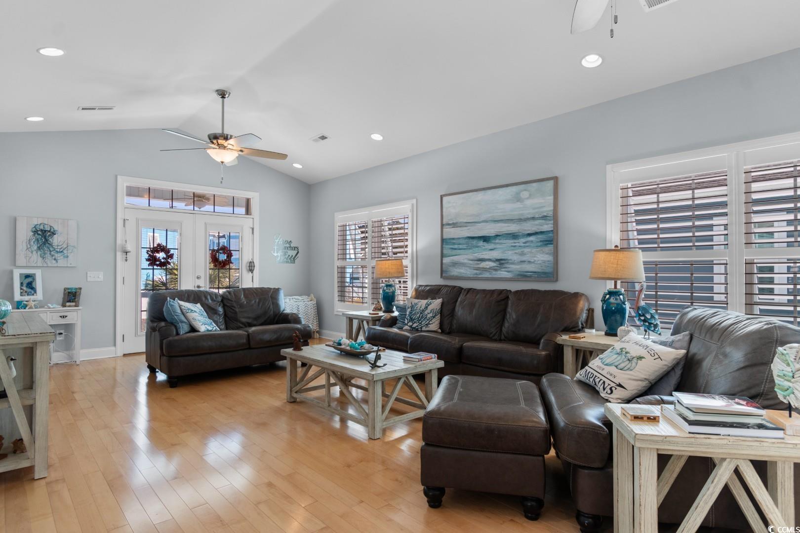 North Myrtle Beach, South Carolina, 29582, United States, 3 Bedrooms Bedrooms, ,3 BathroomsBathrooms,Residential,For Sale,1988595