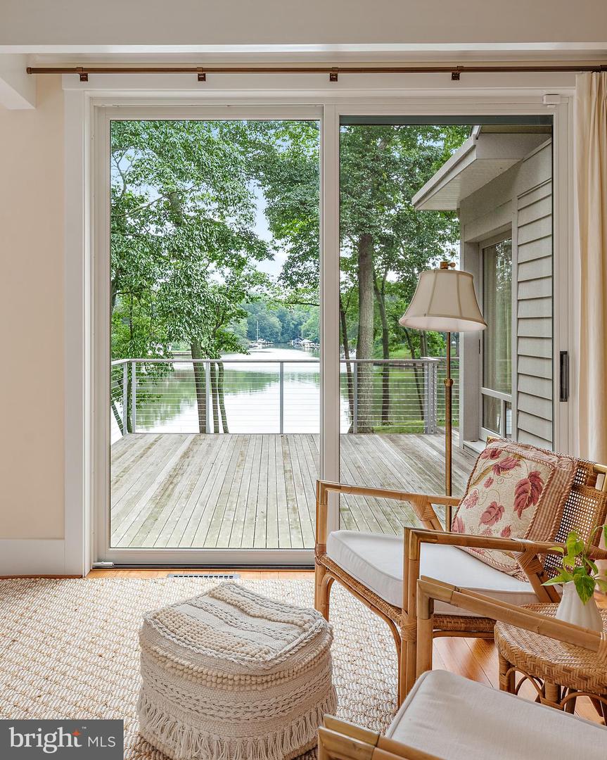 Annapolis, Maryland, 21403, United States, 5 Bedrooms Bedrooms, ,4 BathroomsBathrooms,Residential,For Sale,1895368