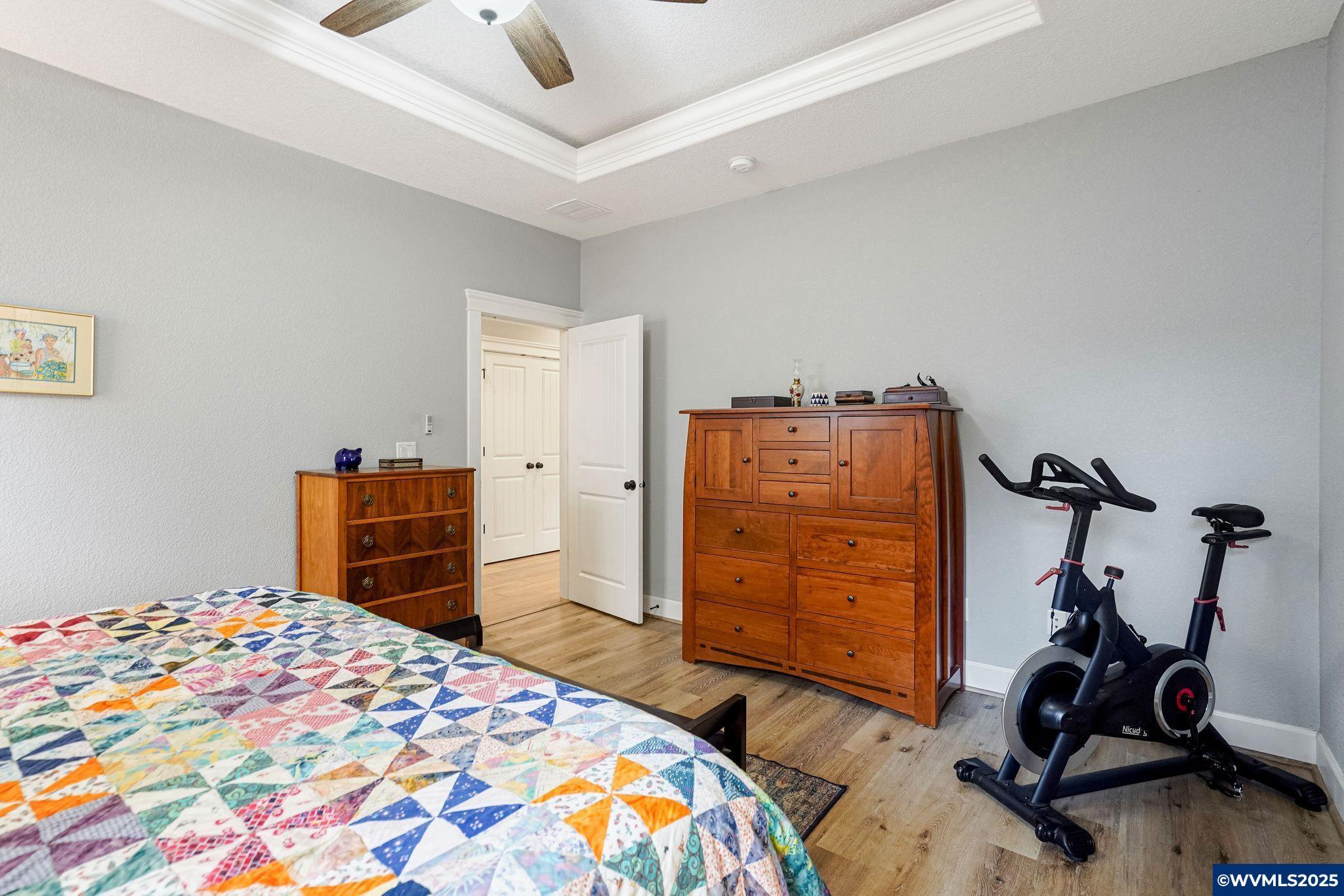 Dallas, Oregon, 97338, United States, 4 Bedrooms Bedrooms, ,2 BathroomsBathrooms,Residential,For Sale,1991904