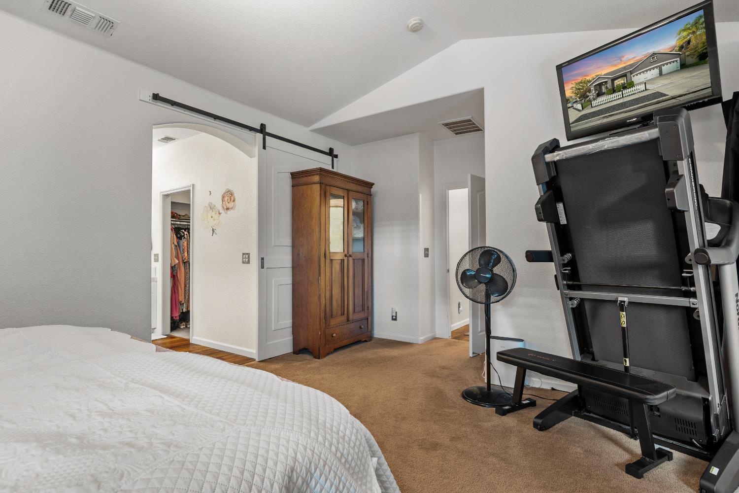 Riverbank, California, 95367, United States, 4 Bedrooms Bedrooms, ,2 BathroomsBathrooms,Residential,For Sale,1976326