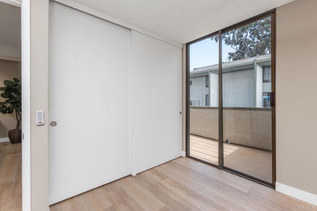 San Diego, California, 92122, United States, 2 Bedrooms Bedrooms, ,2 BathroomsBathrooms,Residential,For Sale,1891697