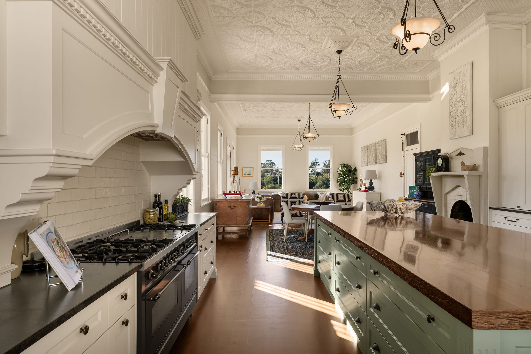  St Johns: A Landmark Queensland Legacy Rich with Character, Heart and Soul - 物件實景