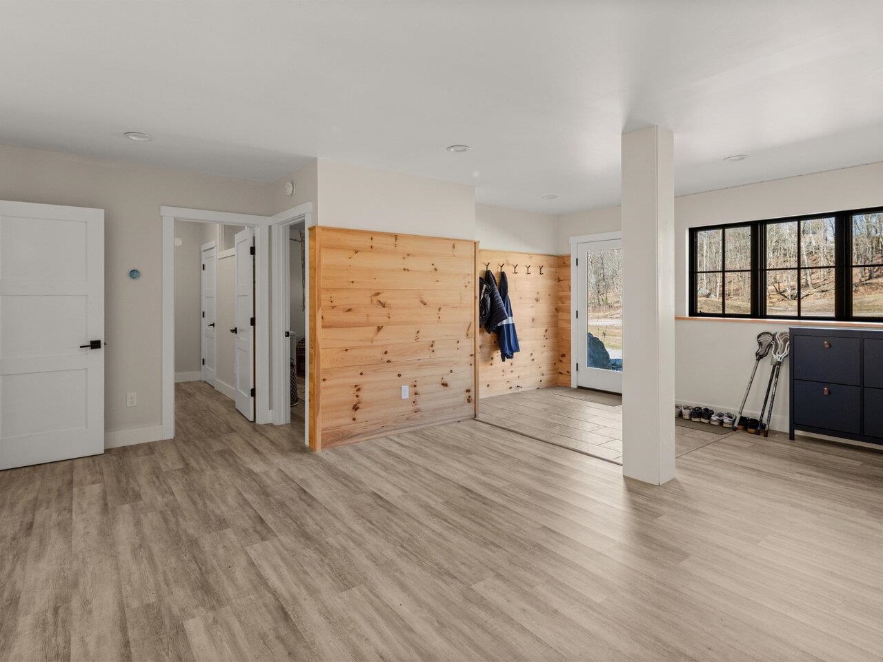 Underhill, Vermont, 05489, United States, 3 Bedrooms Bedrooms, ,2 BathroomsBathrooms,Residential,For Sale,1786613