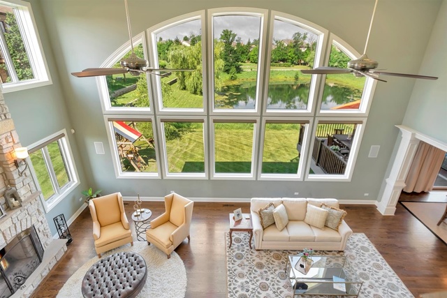 Mokena, Illinois, 60448, United States, 4 Bedrooms Bedrooms, ,3 BathroomsBathrooms,Residential,For Sale,1864687