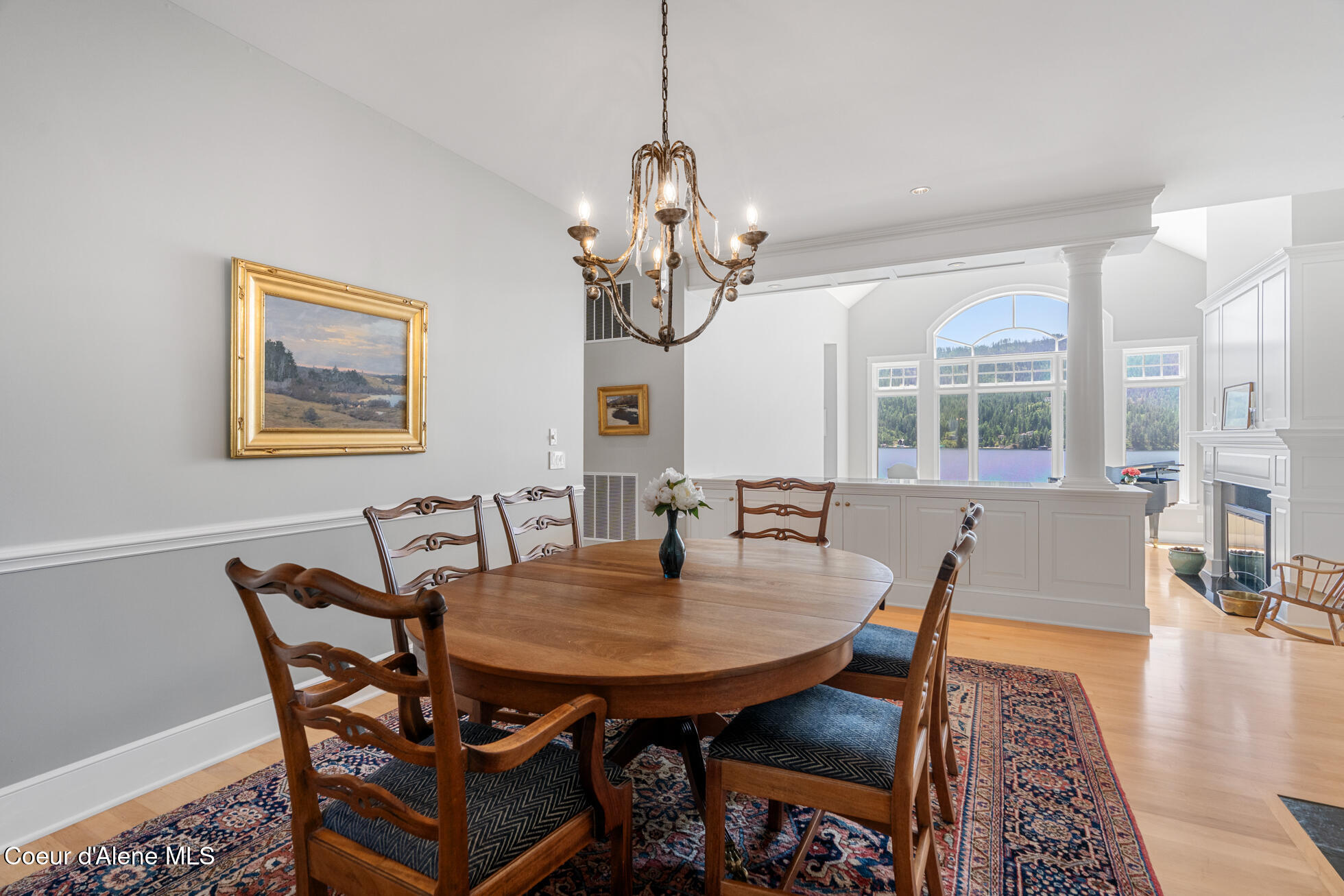 Coeur d'Alene, Idaho, 83814, United States, 4 Bedrooms Bedrooms, ,5 BathroomsBathrooms,Residential,For Sale,1864122