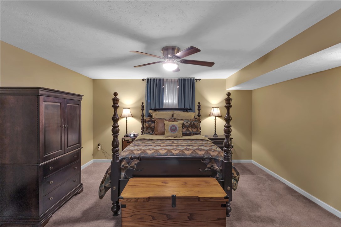 Brighton Twp, Pennsylvania, 15009, United States, 5 Bedrooms Bedrooms, ,4 BathroomsBathrooms,Residential,For Sale,1866619