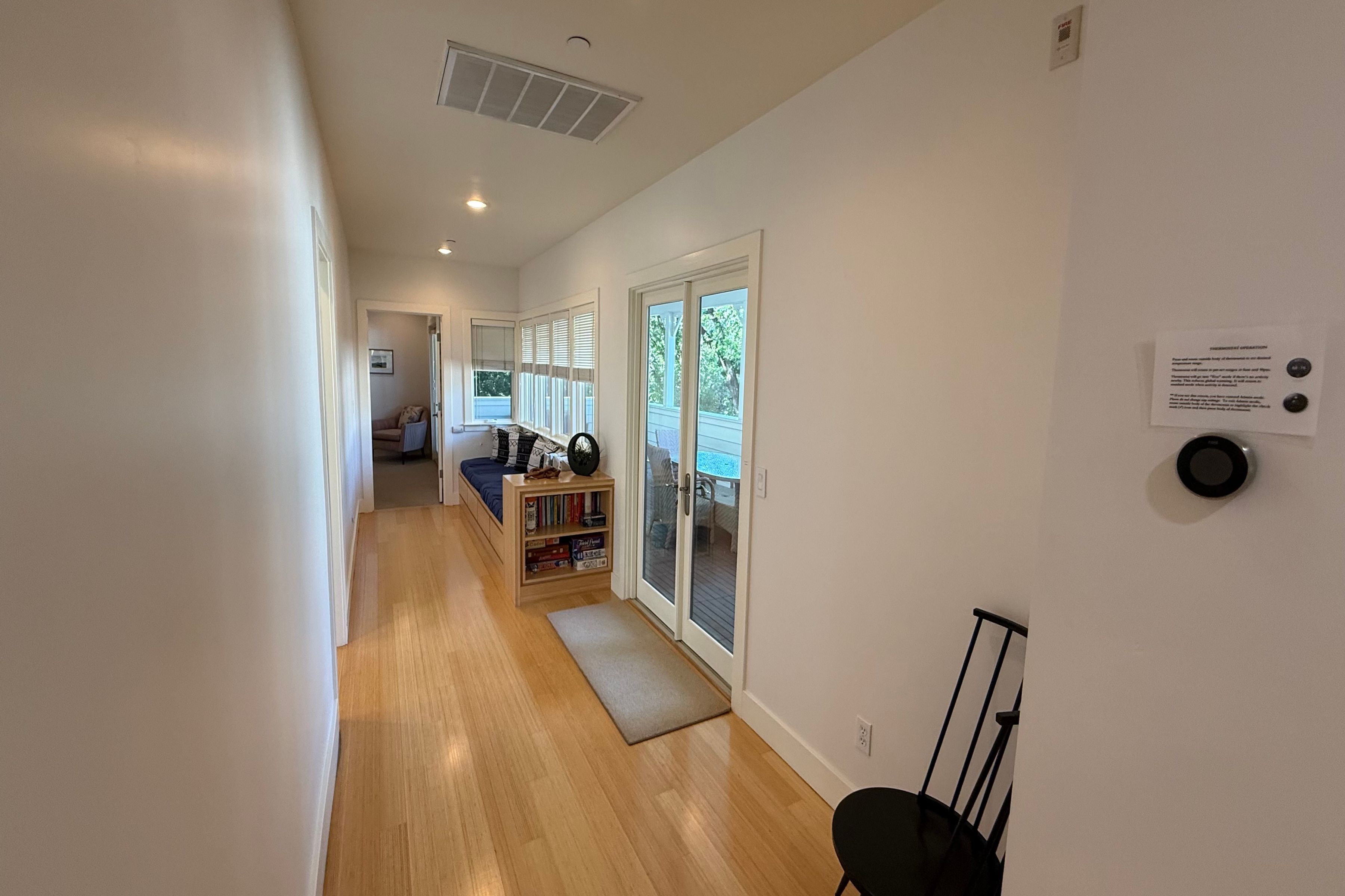  151-155 East Napa Street - 物件實景