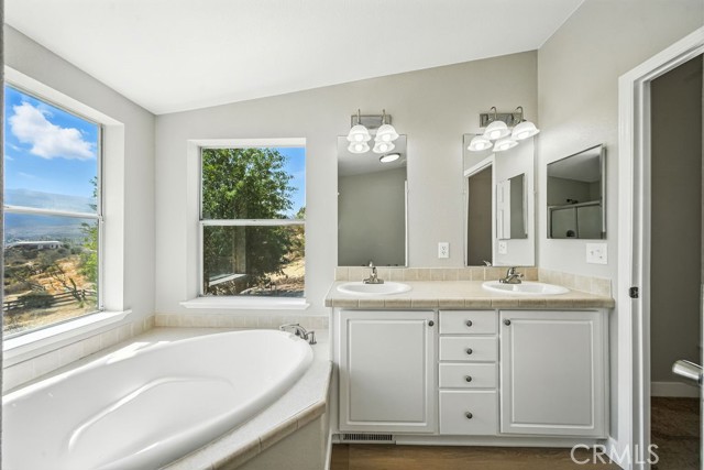 Aguanga, California, 92536, United States, 3 Bedrooms Bedrooms, ,2 BathroomsBathrooms,Residential,For Sale,1983089