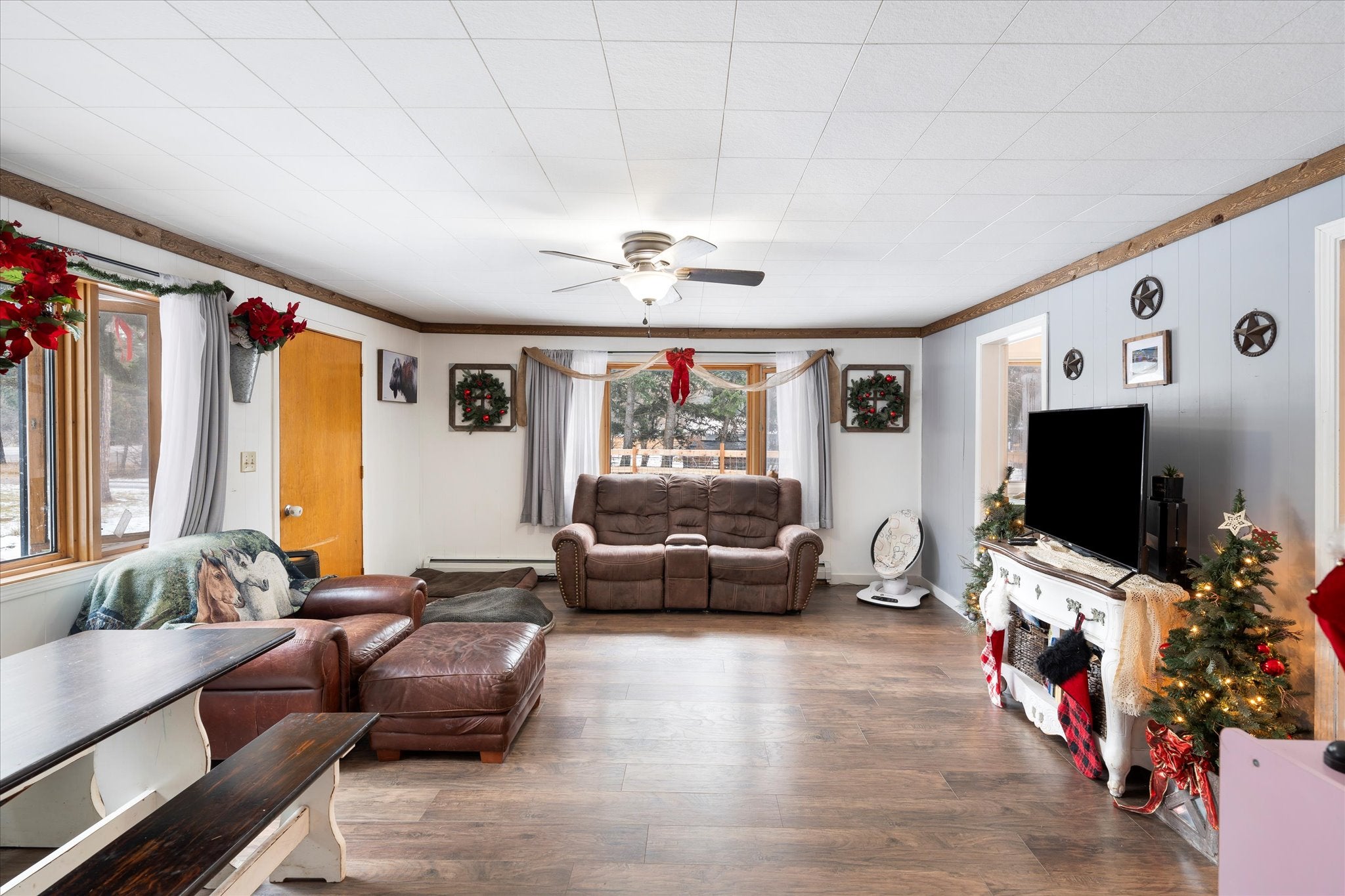 1985 Mt Highway 206, Columbia Falls, Montana, 59912, United States, 3 Bedrooms Bedrooms, ,1 BathroomBathrooms,Residential,For Sale,1985 Mt Highway 206,1672073