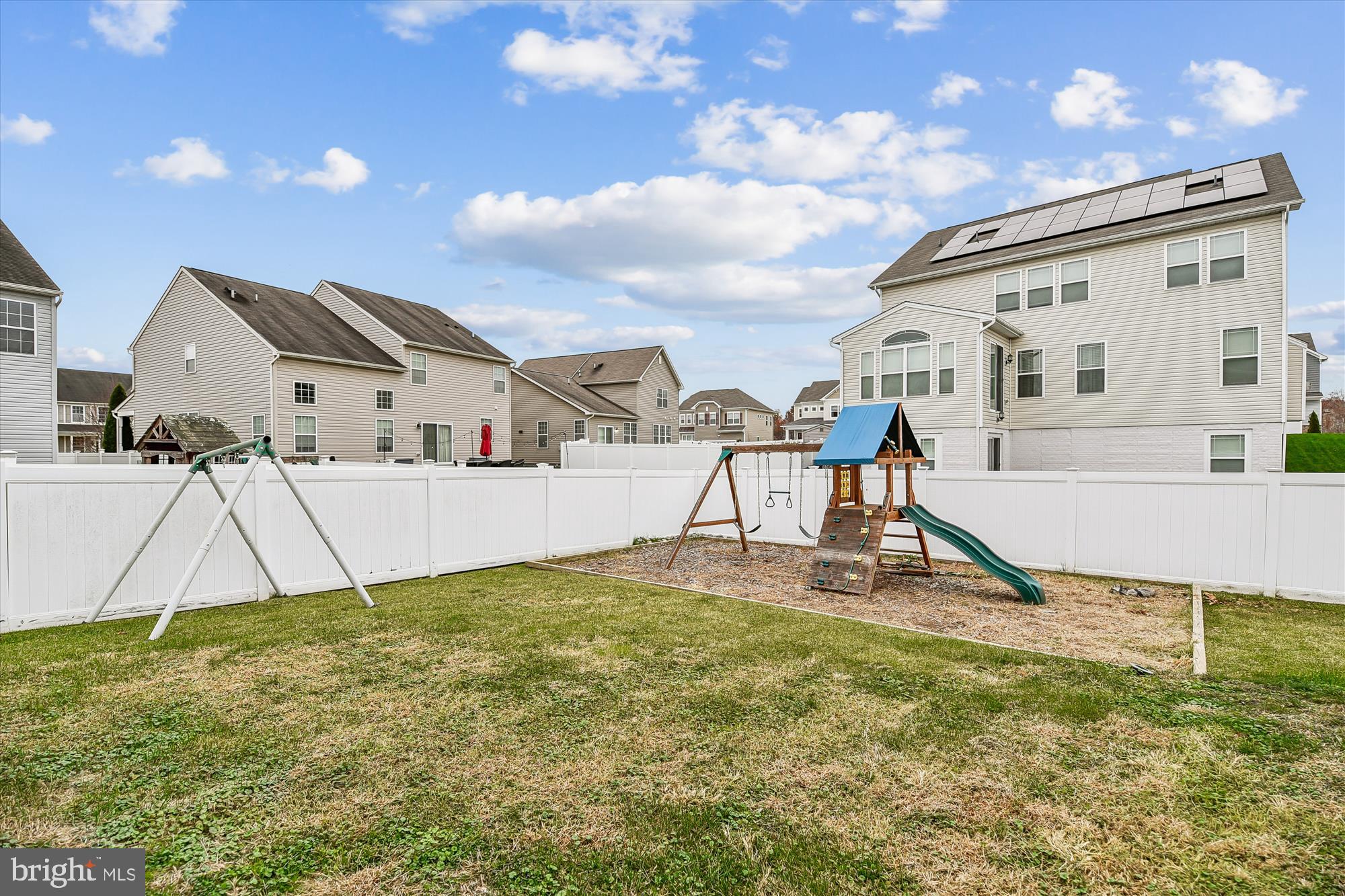 Aberdeen, Maryland, 21001, United States, 6 Bedrooms Bedrooms, ,5 BathroomsBathrooms,Residential,For Sale,1996659
