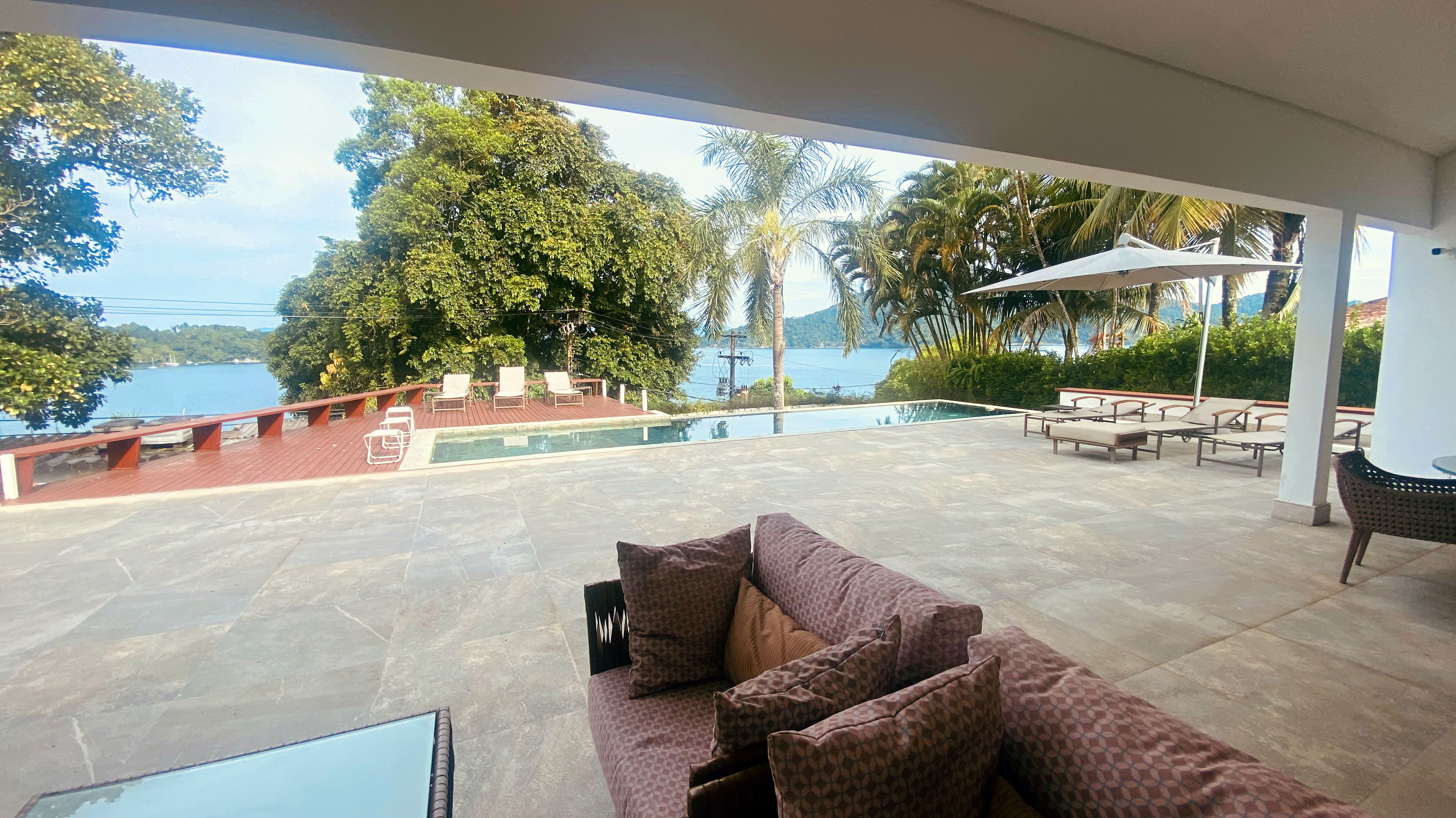 Exclusive coastal retreat with ocean views and privileged beach access - 物件實景