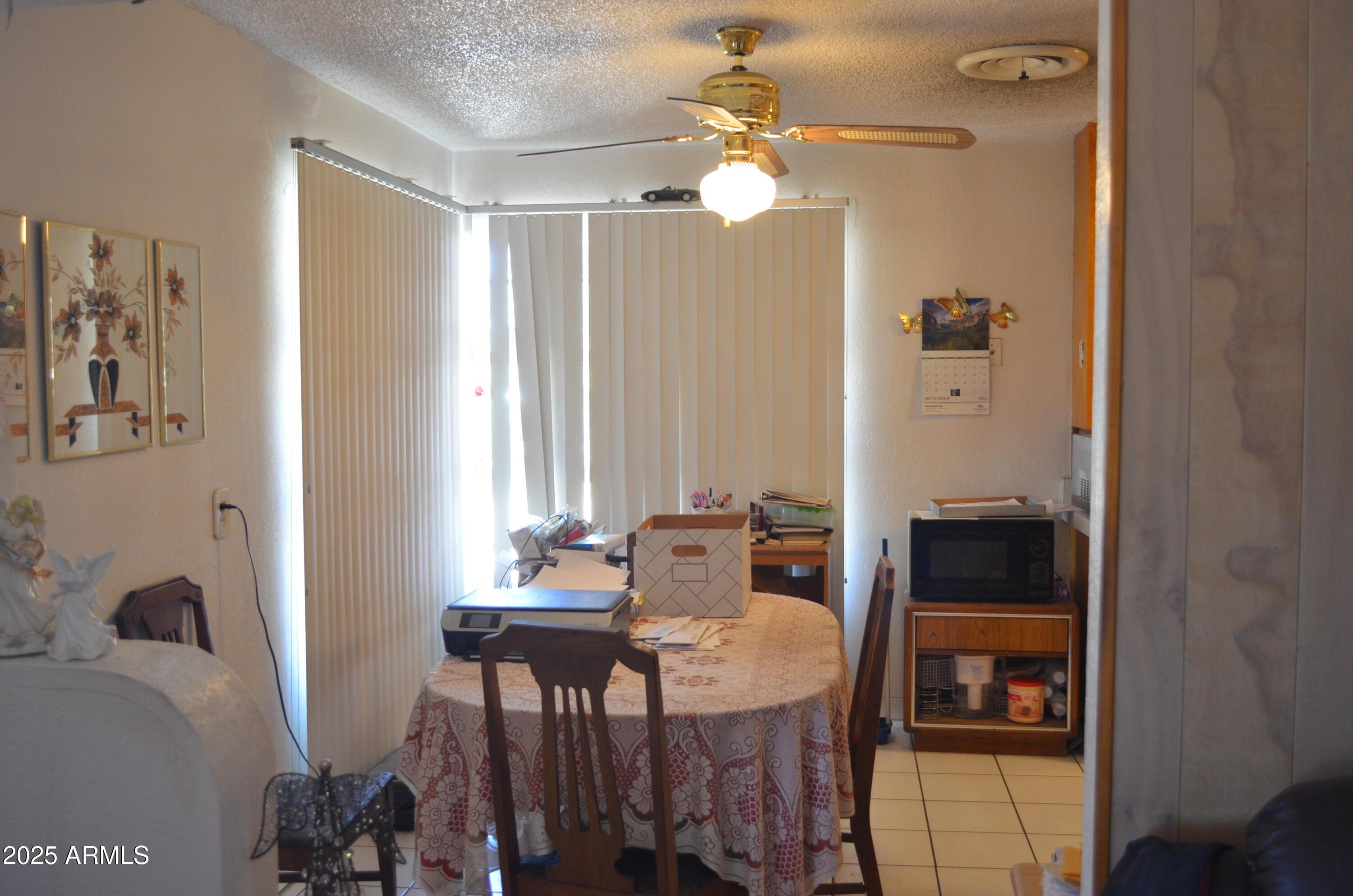 Glendale, Arizona, 85301, United States, 2 Bedrooms Bedrooms, ,1 BathroomBathrooms,Residential,For Sale,1983785