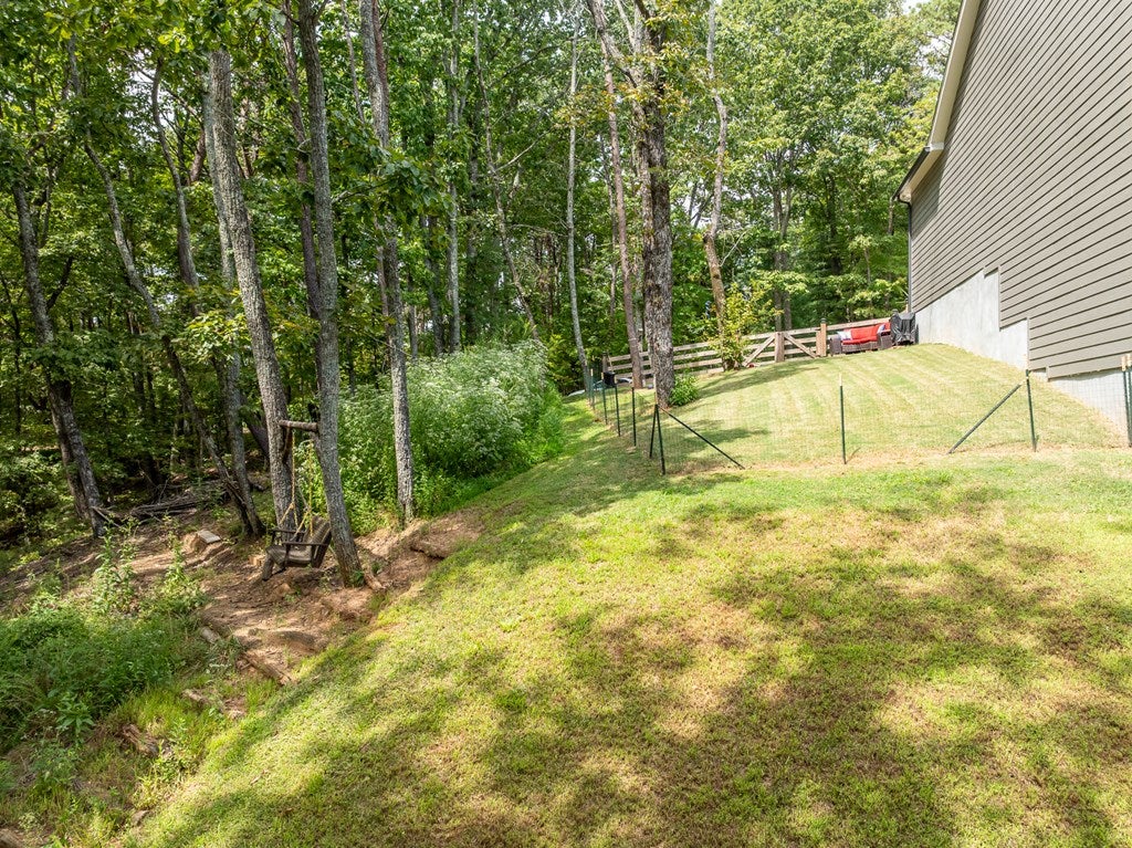 Talking Rock, Georgia, 30175, United States, 3 Bedrooms Bedrooms, ,2 BathroomsBathrooms,Residential,For Sale,1972069