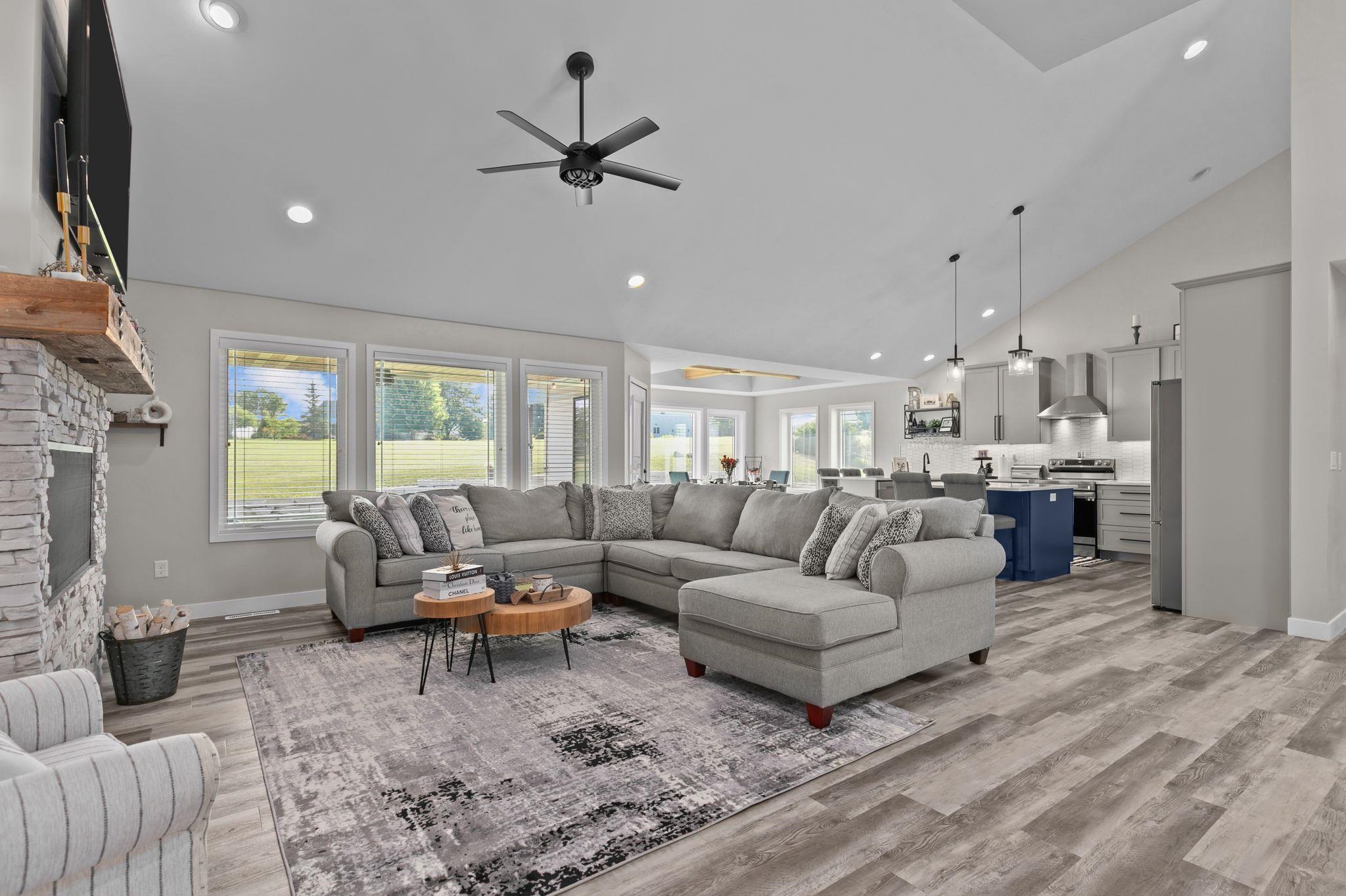 Sherwood, Wisconsin, 54169, United States, 4 Bedrooms Bedrooms, ,4 BathroomsBathrooms,Residential,For Sale,1977461