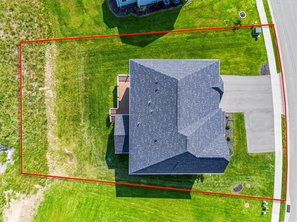 Franklin Park, Pennsylvania, 15143, United States, 4 Bedrooms Bedrooms, ,4 BathroomsBathrooms,Residential,For Sale,1882499
