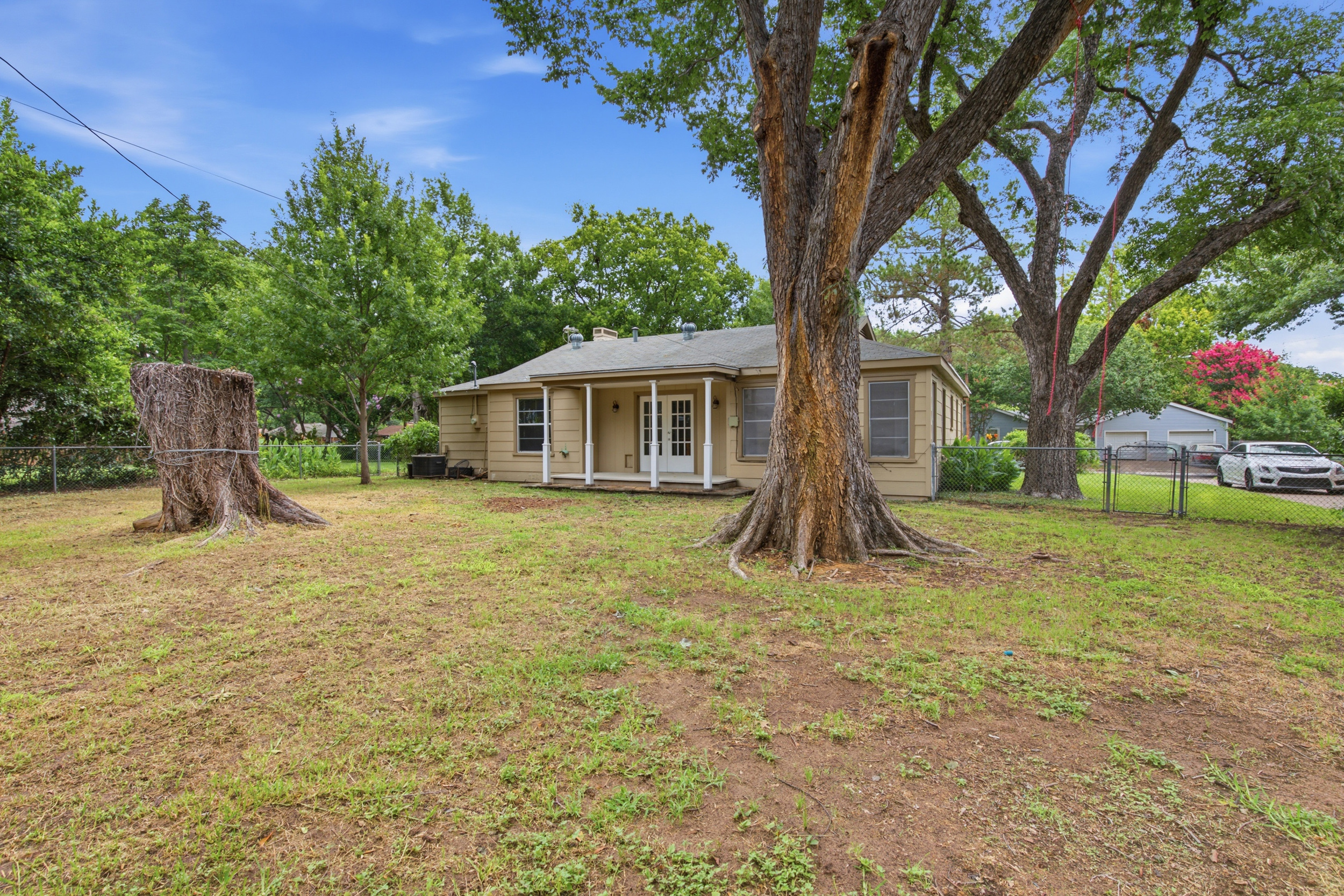  909 Keith Pumphrey Drive, River Oaks, TX, 76114 - 物件實景