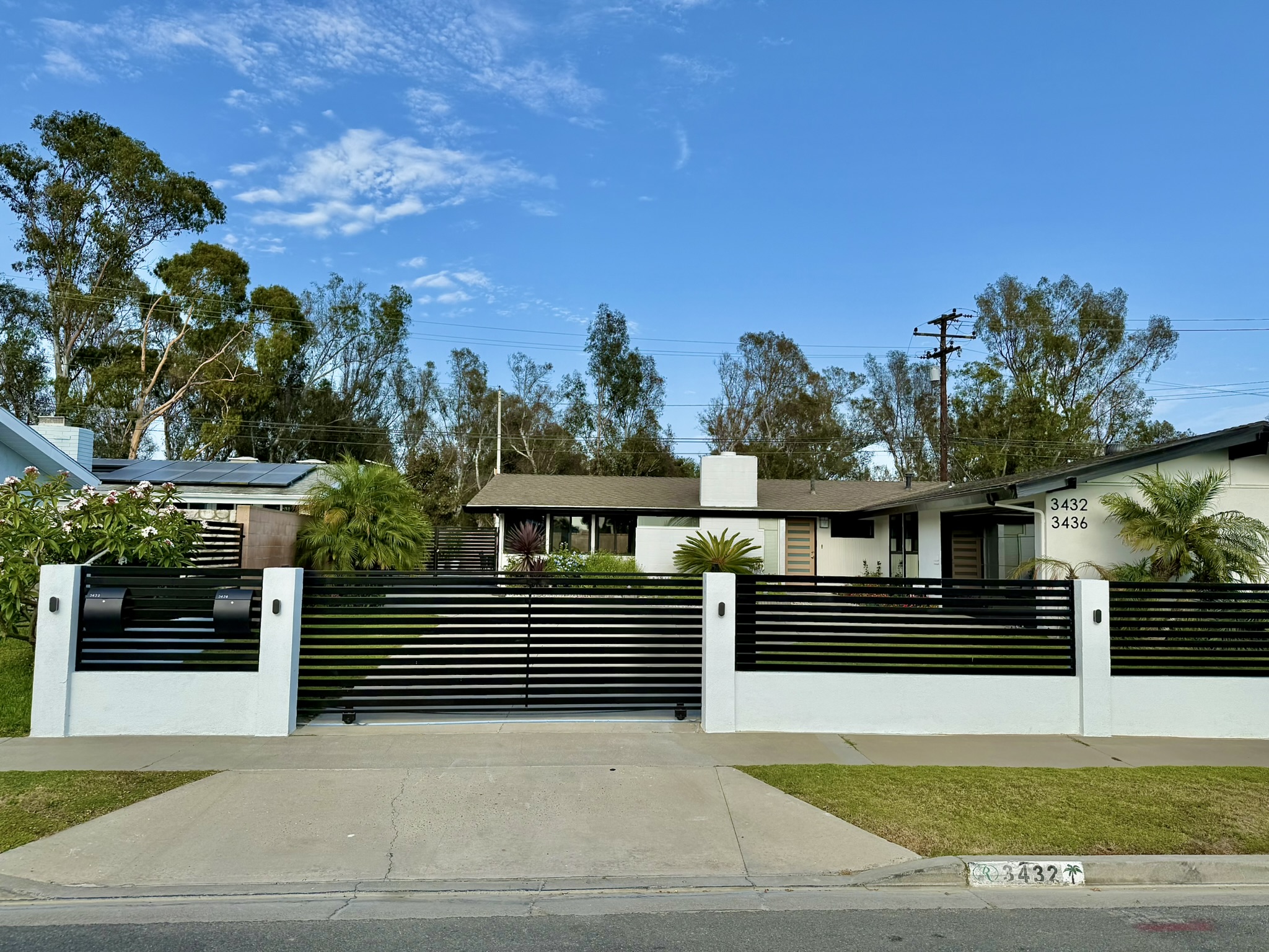 Los Alamitos, California, 90720, United States, 5 Bedrooms Bedrooms, ,4 BathroomsBathrooms,Residential,For Sale,1895084