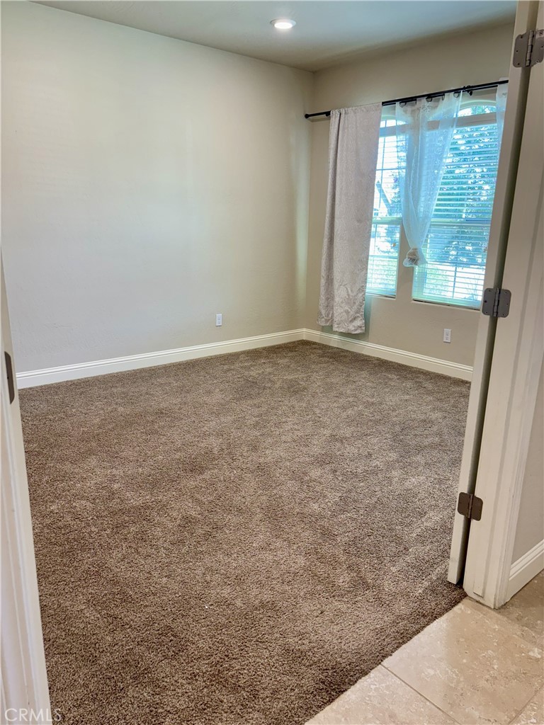 Clovis, California, 93619, United States, 3 Bedrooms Bedrooms, ,2 BathroomsBathrooms,Residential,For Sale,1919541