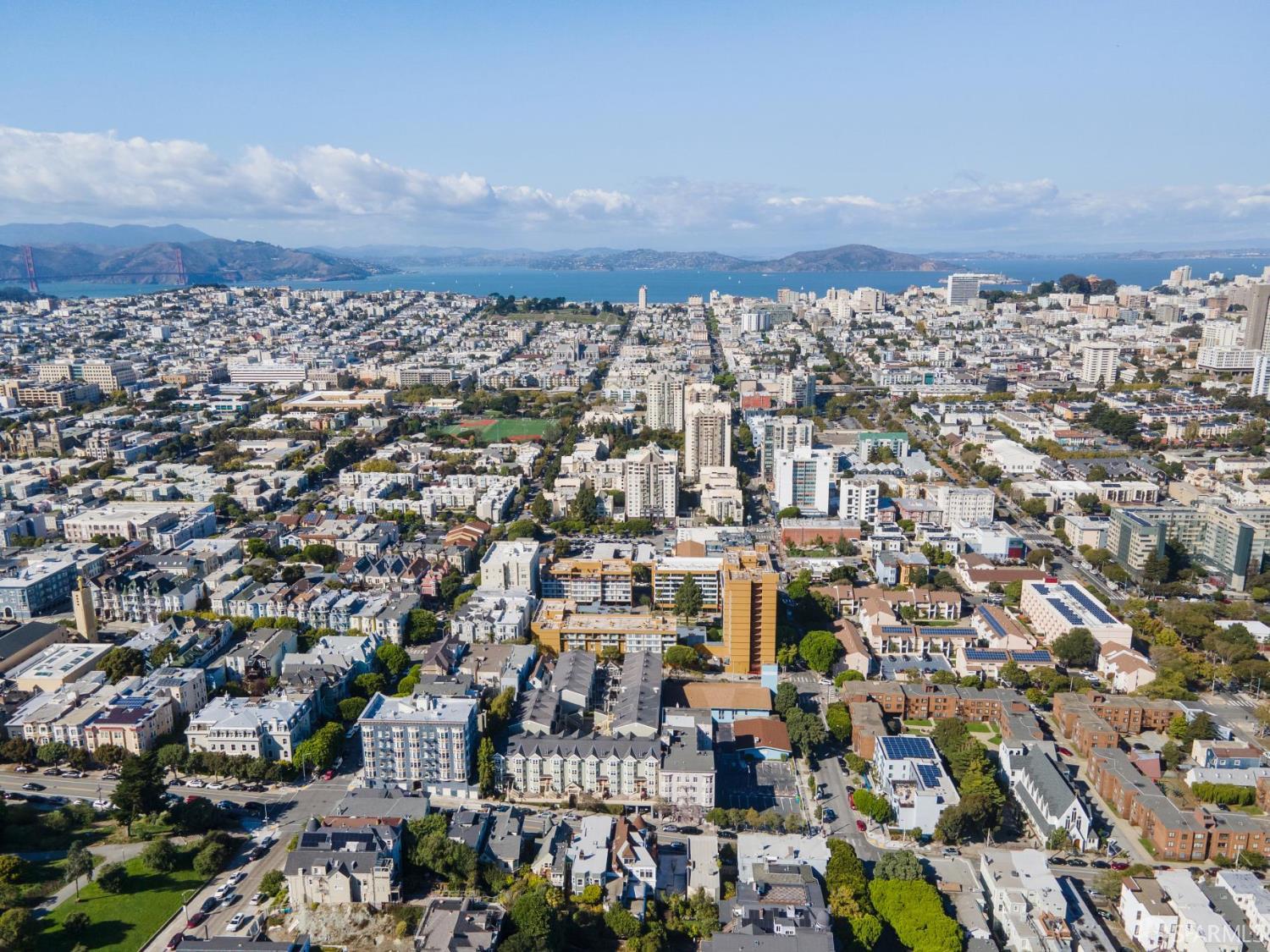 San Francisco, California, 94117, United States, 17 Bedrooms Bedrooms, ,Residential,For Sale,1994425