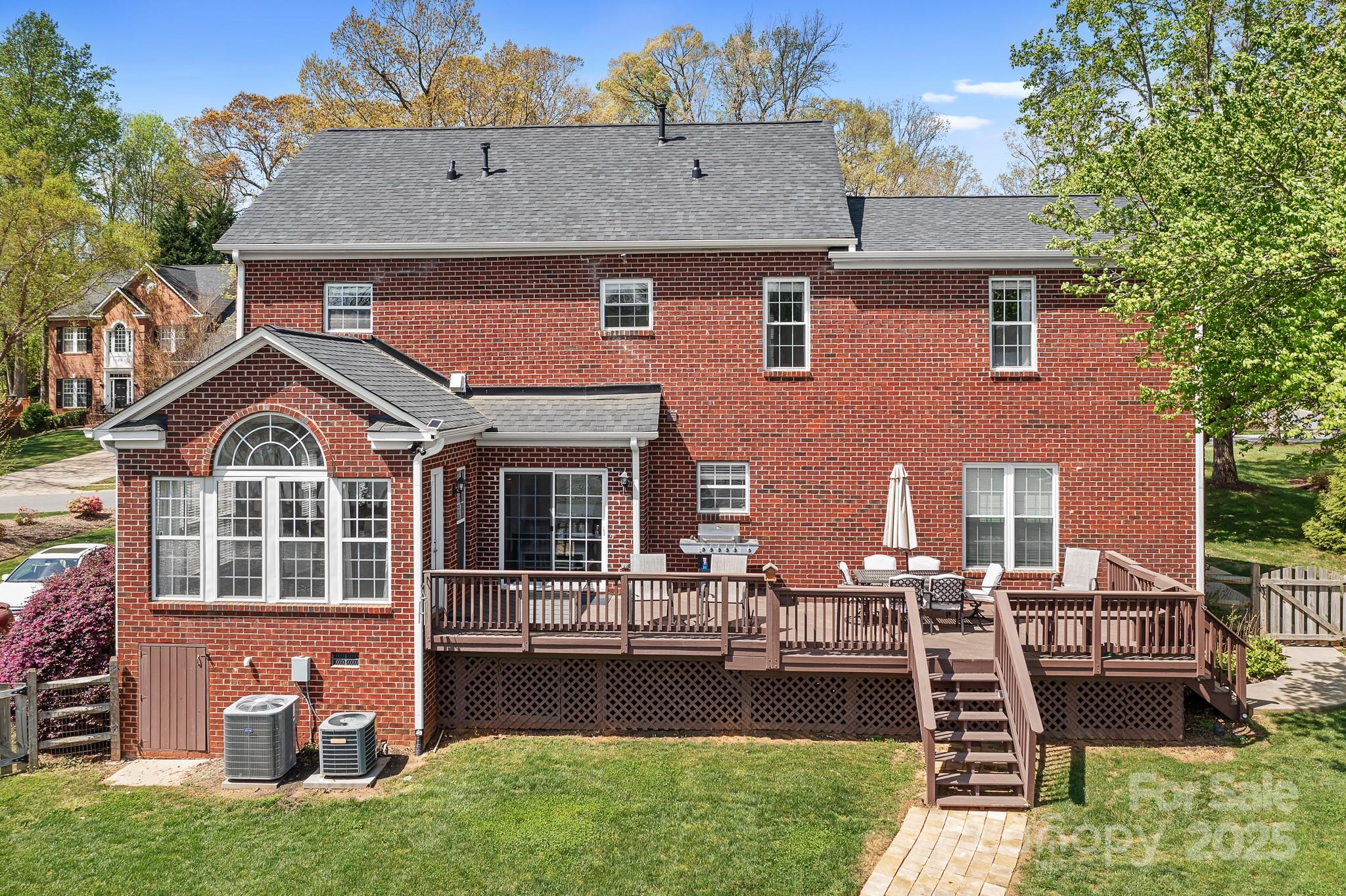 Mooresville, North Carolina, 28117, United States, 4 Bedrooms Bedrooms, ,3 BathroomsBathrooms,Residential,For Sale,1766342
