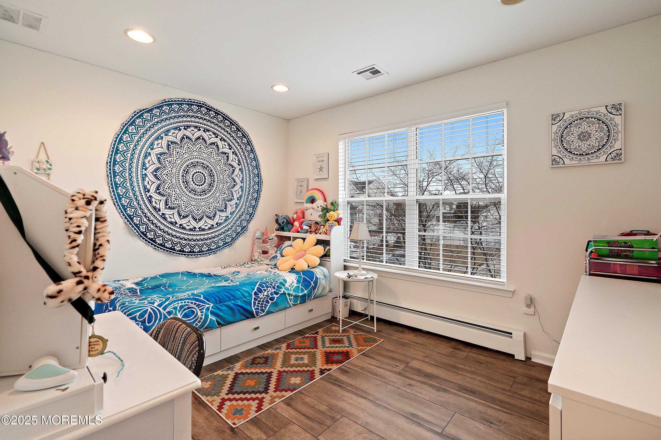 Little Egg Harbor, New Jersey, 08087, United States, 5 Bedrooms Bedrooms, ,4 BathroomsBathrooms,Residential,For Sale,1936945