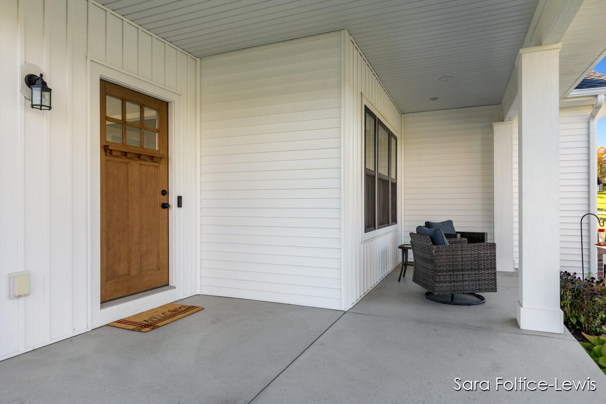 Grand Rapids, Michigan, 49512, United States, 4 Bedrooms Bedrooms, ,4 BathroomsBathrooms,Residential,For Sale,1976019