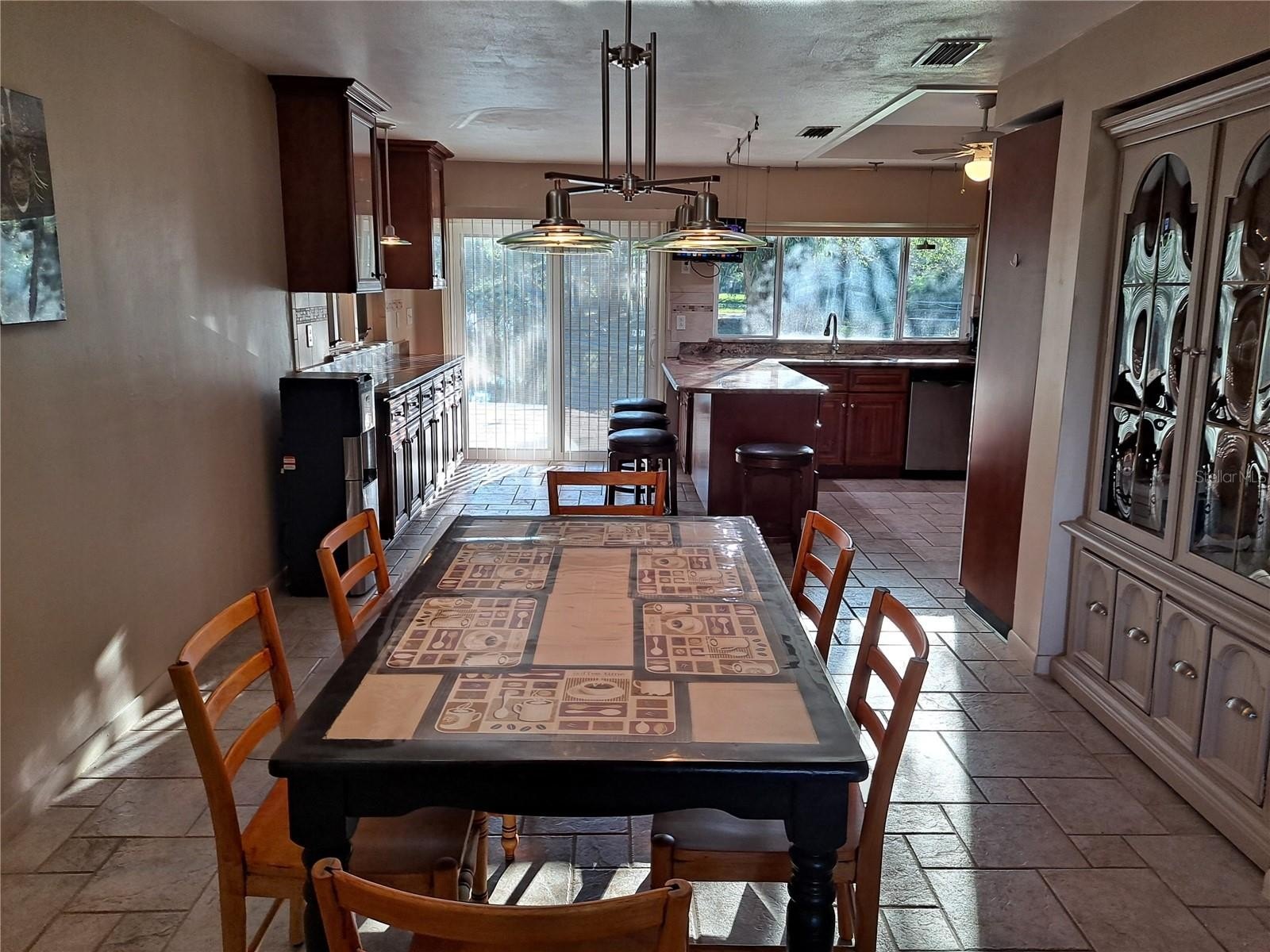 ST PETERSBURG, Florida, 33709, United States, 5 Bedrooms Bedrooms, ,5 BathroomsBathrooms,Residential,For Sale,1996454