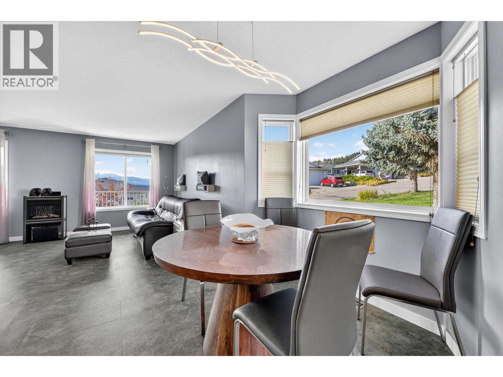 KELOWNA, British Columbia, V1X 7T6, CA, 4 Bedrooms Bedrooms, ,2 BathroomsBathrooms,Residential,For Sale,1918347
