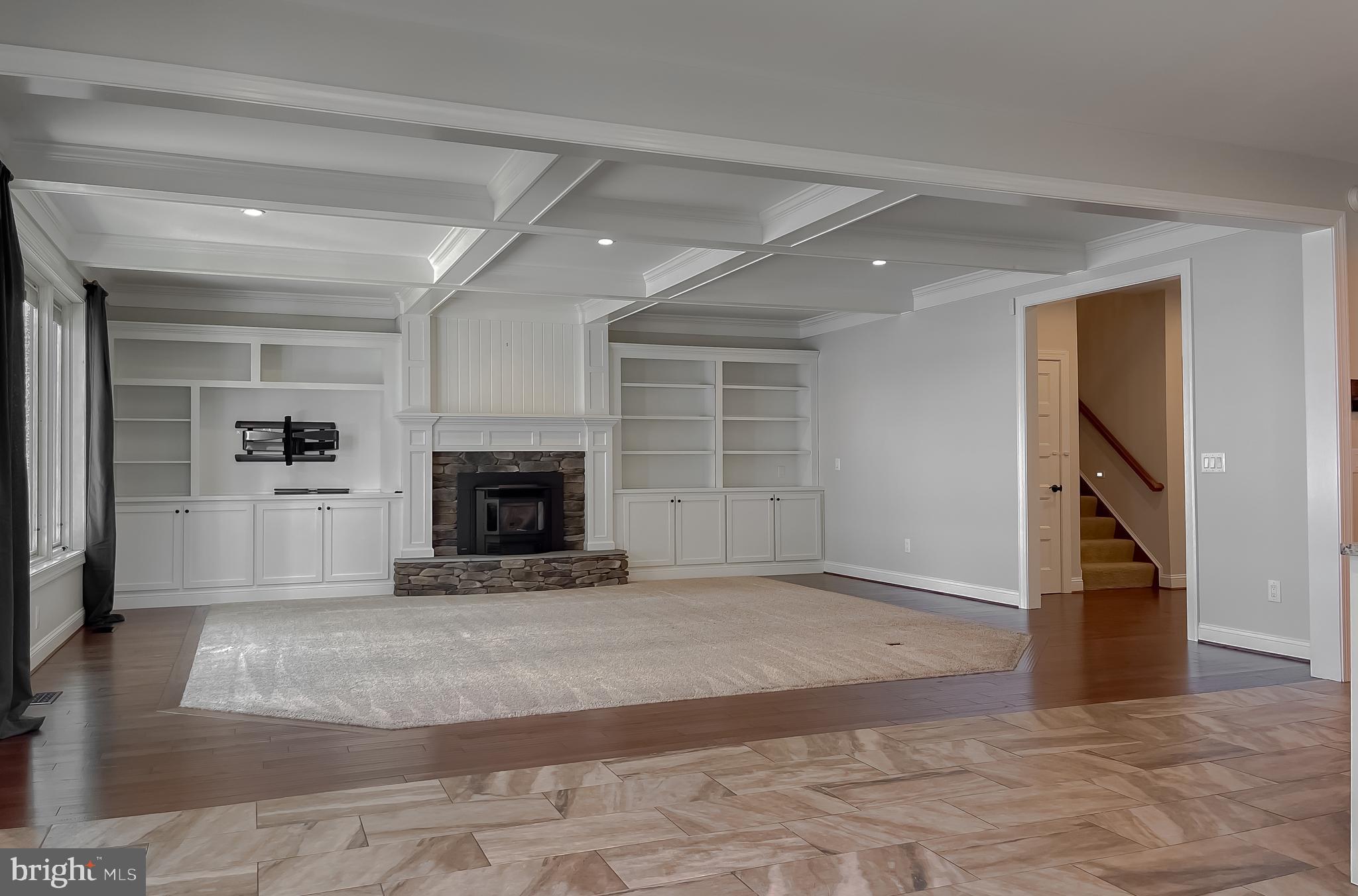Hollywood, Maryland, 20636, United States, 5 Bedrooms Bedrooms, ,5 BathroomsBathrooms,Residential,For Sale,1914184