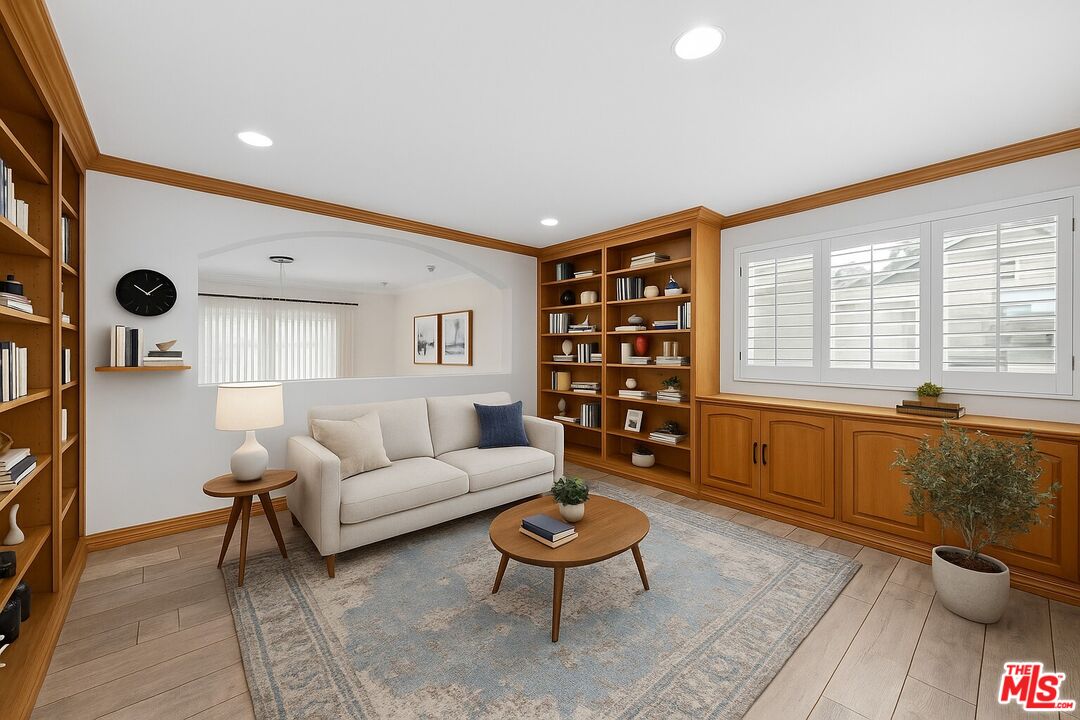 Los Angeles, California, 90049, United States, 4 Bedrooms Bedrooms, ,5 BathroomsBathrooms,Residential,For Sale,1840692