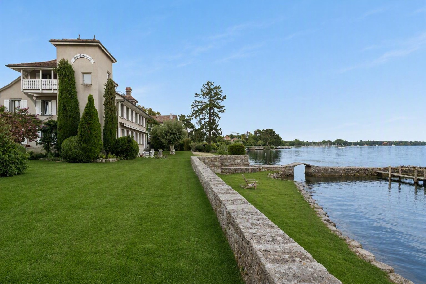  An extraordinary waterfront property - 物件實景
