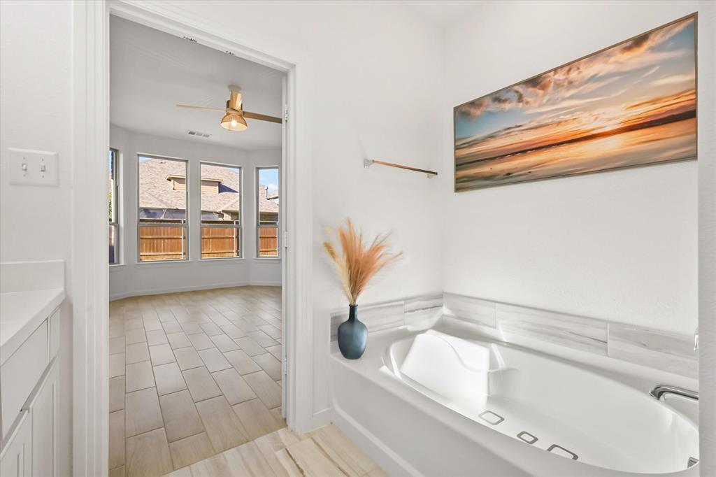 Wylie, Texas, 75098, United States, 4 Bedrooms Bedrooms, ,3 BathroomsBathrooms,Residential,For Sale,1987825