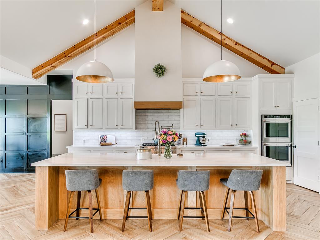 Piedmont, Oklahoma, 73078, United States, 4 Bedrooms Bedrooms, ,6 BathroomsBathrooms,Residential,For Sale,1974155