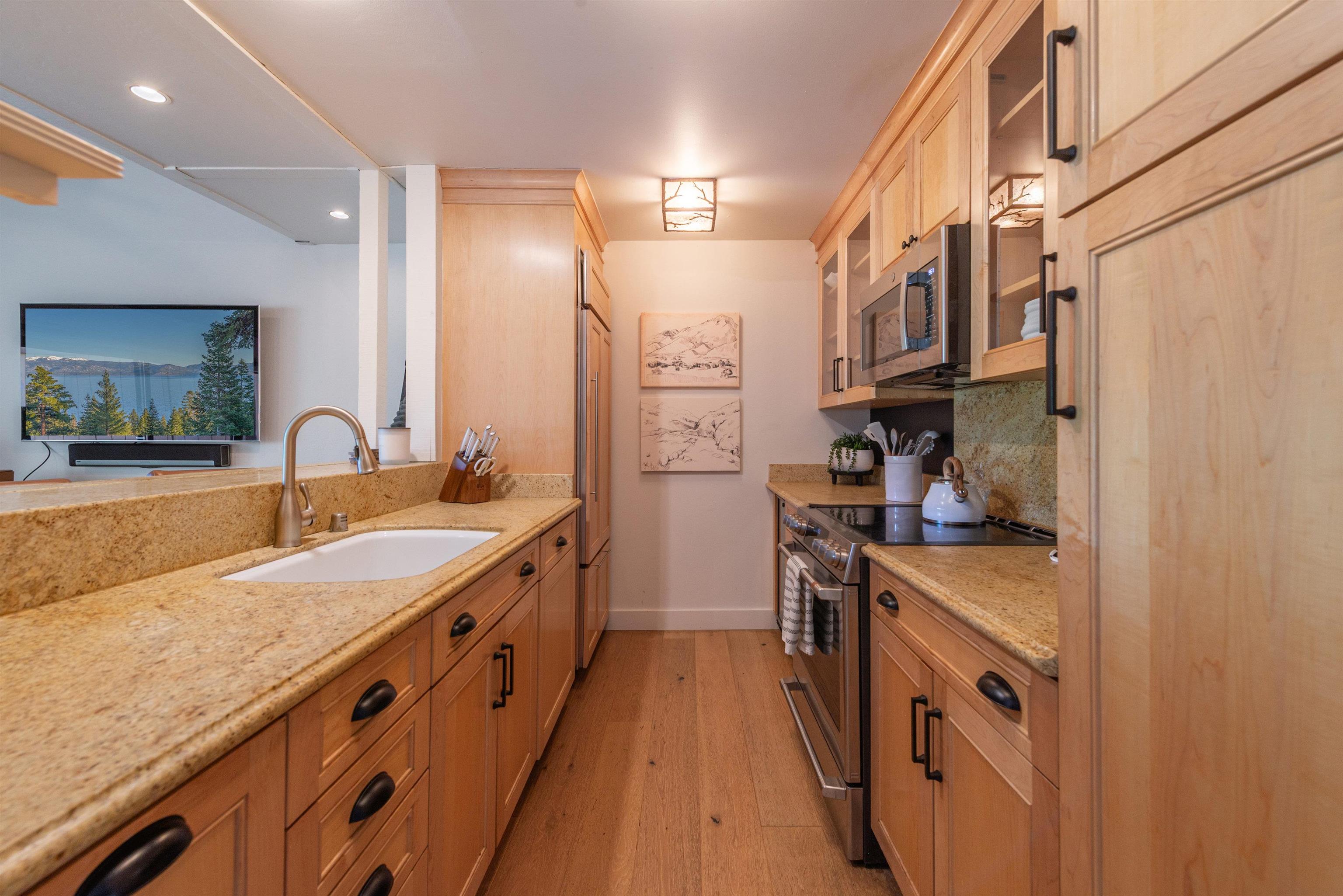 Kings Beach, California, 96143, United States, 2 Bedrooms Bedrooms, ,2 BathroomsBathrooms,Residential,For Sale,1940535