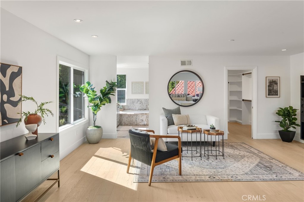 Yorba Linda, California, 92886, United States, 5 Bedrooms Bedrooms, ,6 BathroomsBathrooms,Residential,For Sale,1891782