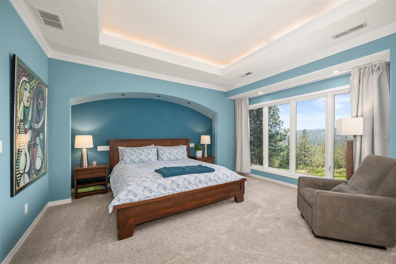 Spokane, Washington, 99223, United States, 6 Bedrooms Bedrooms, ,5 BathroomsBathrooms,Residential,For Sale,1978662