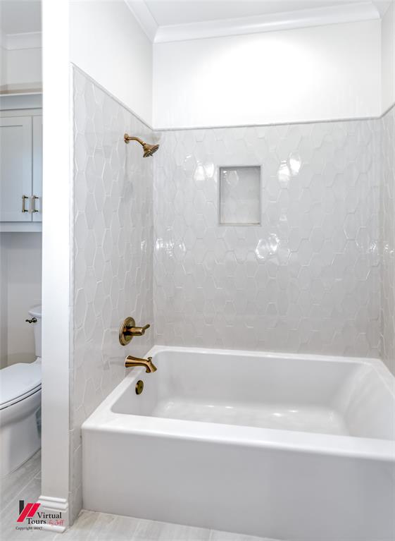 Shreveport, Louisiana, 71106, United States, 5 Bedrooms Bedrooms, ,4 BathroomsBathrooms,Residential,For Sale,1890779