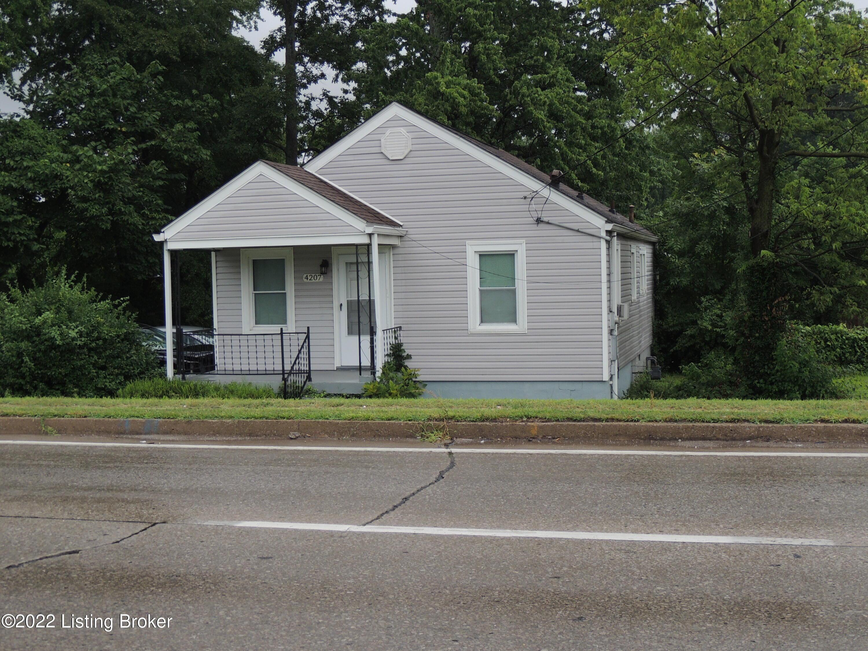 Outer Loop, Louisville, KY 40219